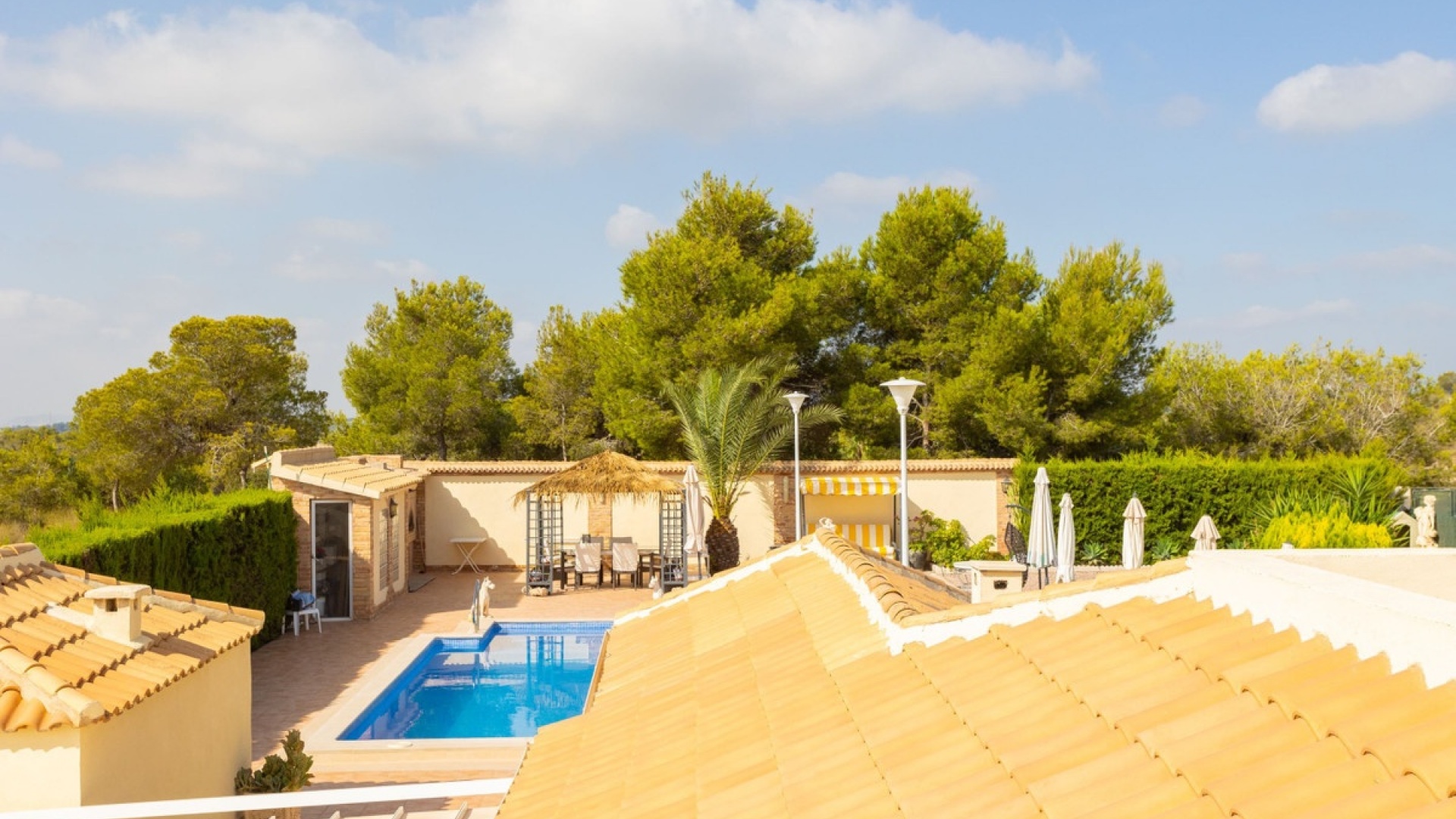 Resale - Villa - Orihuela - Villamartin
