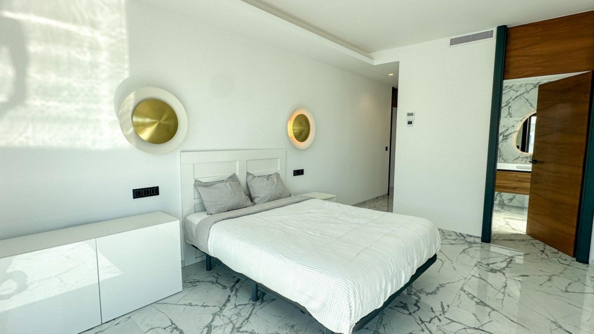 Resale - Villa - Orihuela - Villamartin