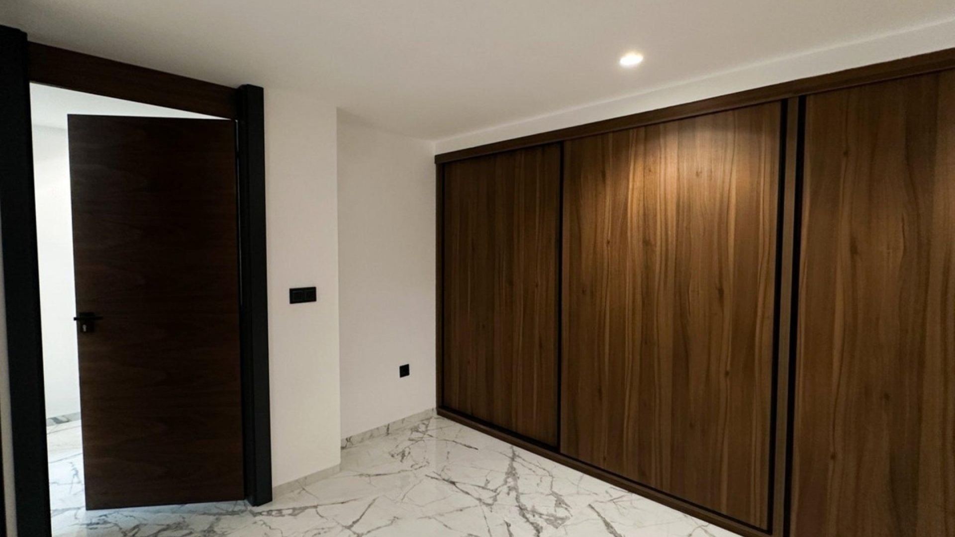 Resale - Villa - Orihuela - Villamartin