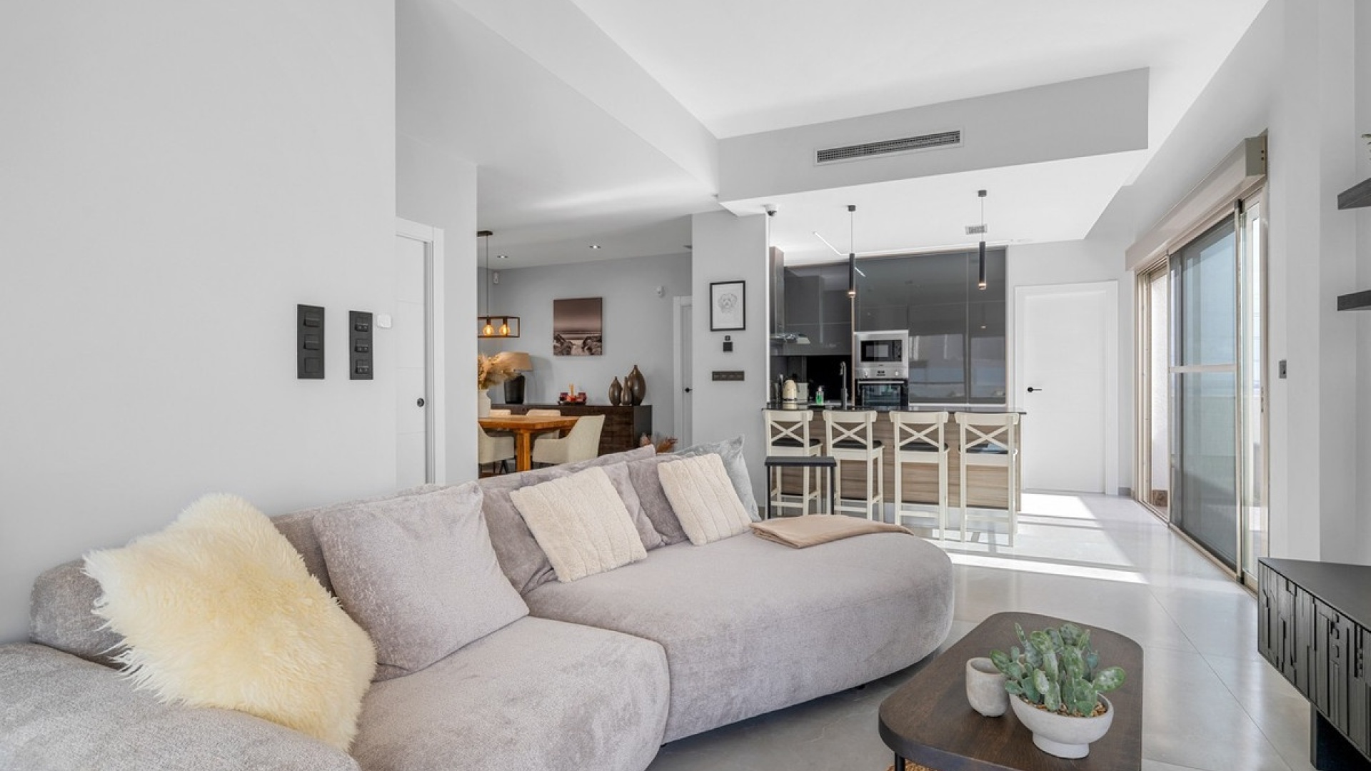Resale - Villa - Orihuela - Villamartin
