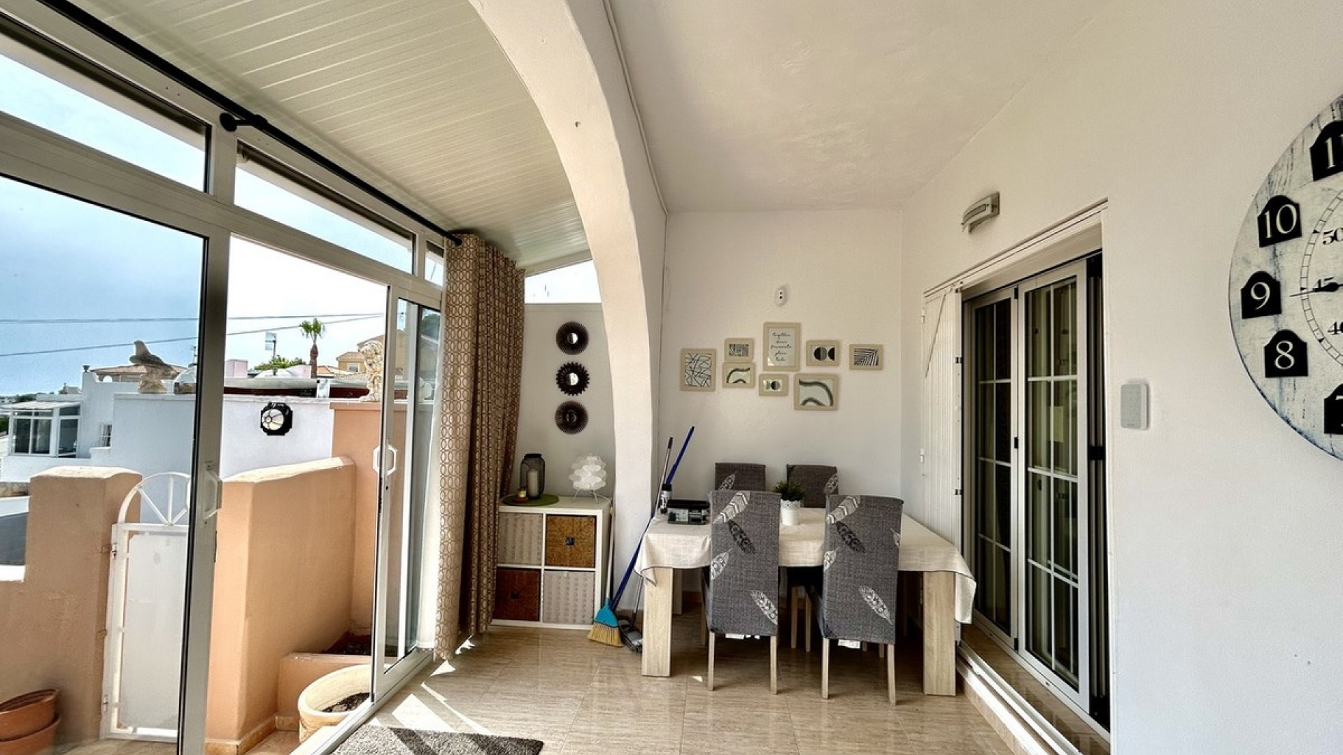Resale - Villa - Orihuela - Villamartin