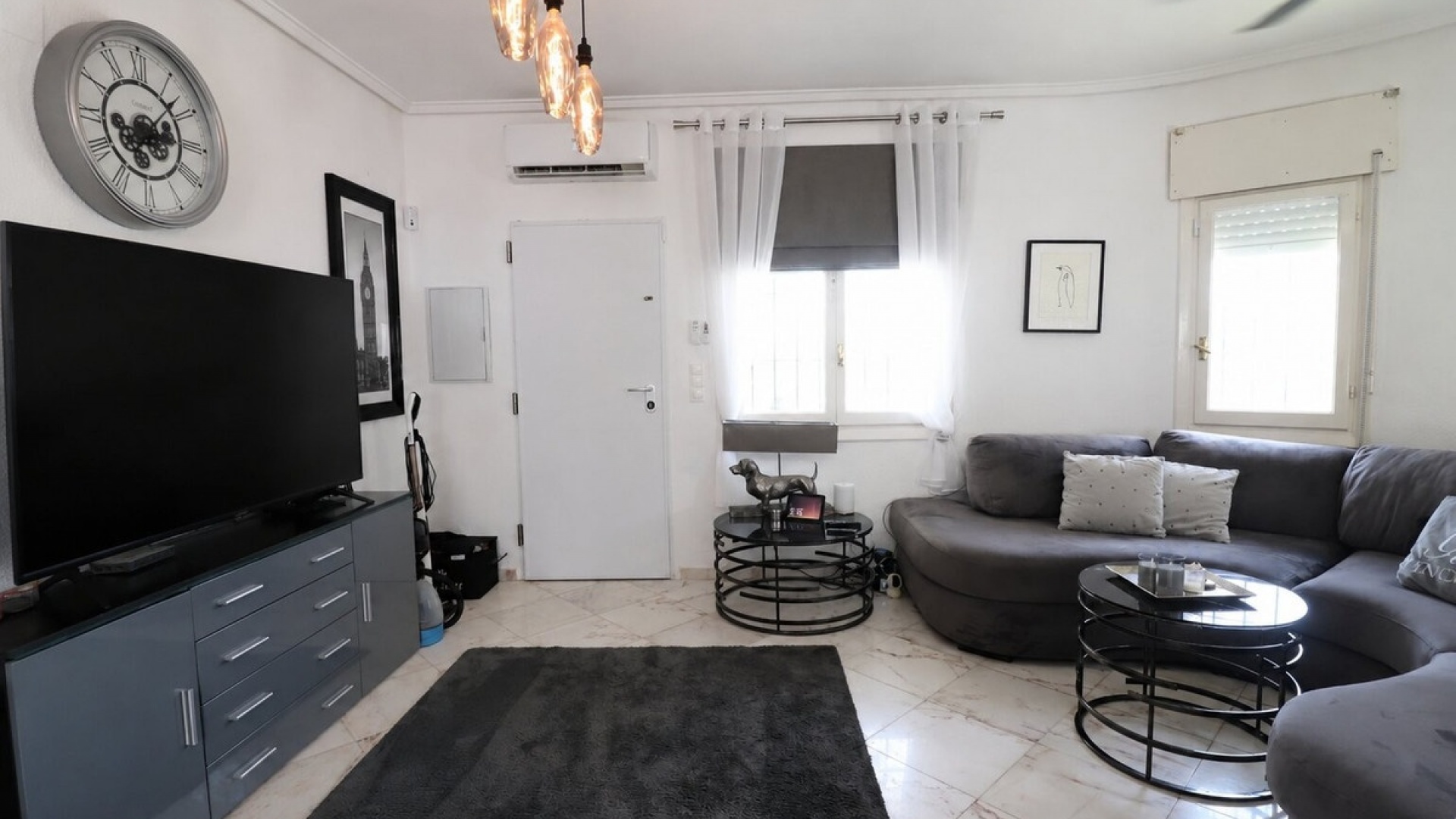 Resale - Villa - Orihuela - Villamartin