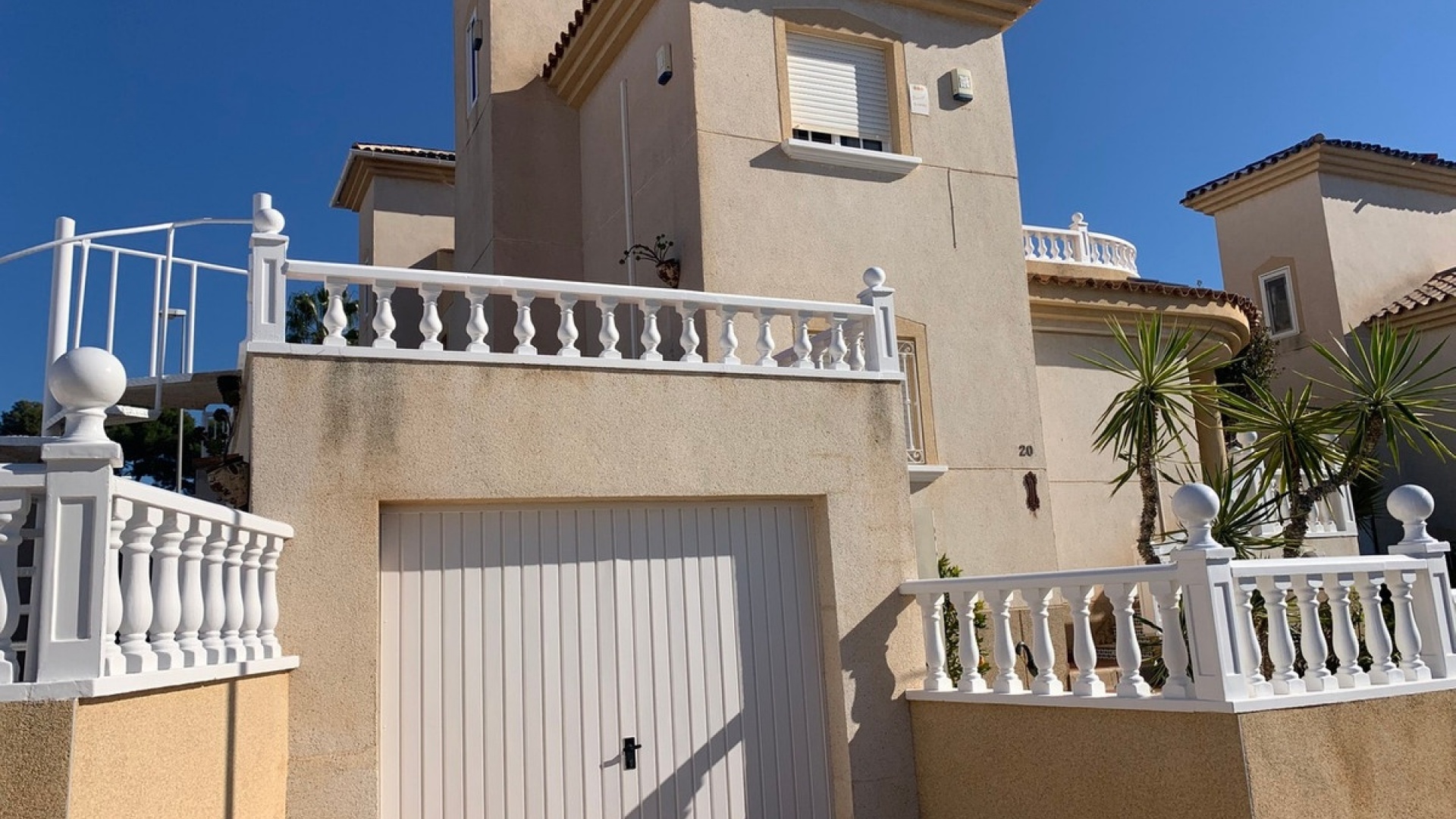Resale - Villa - Orihuela - Villamartin