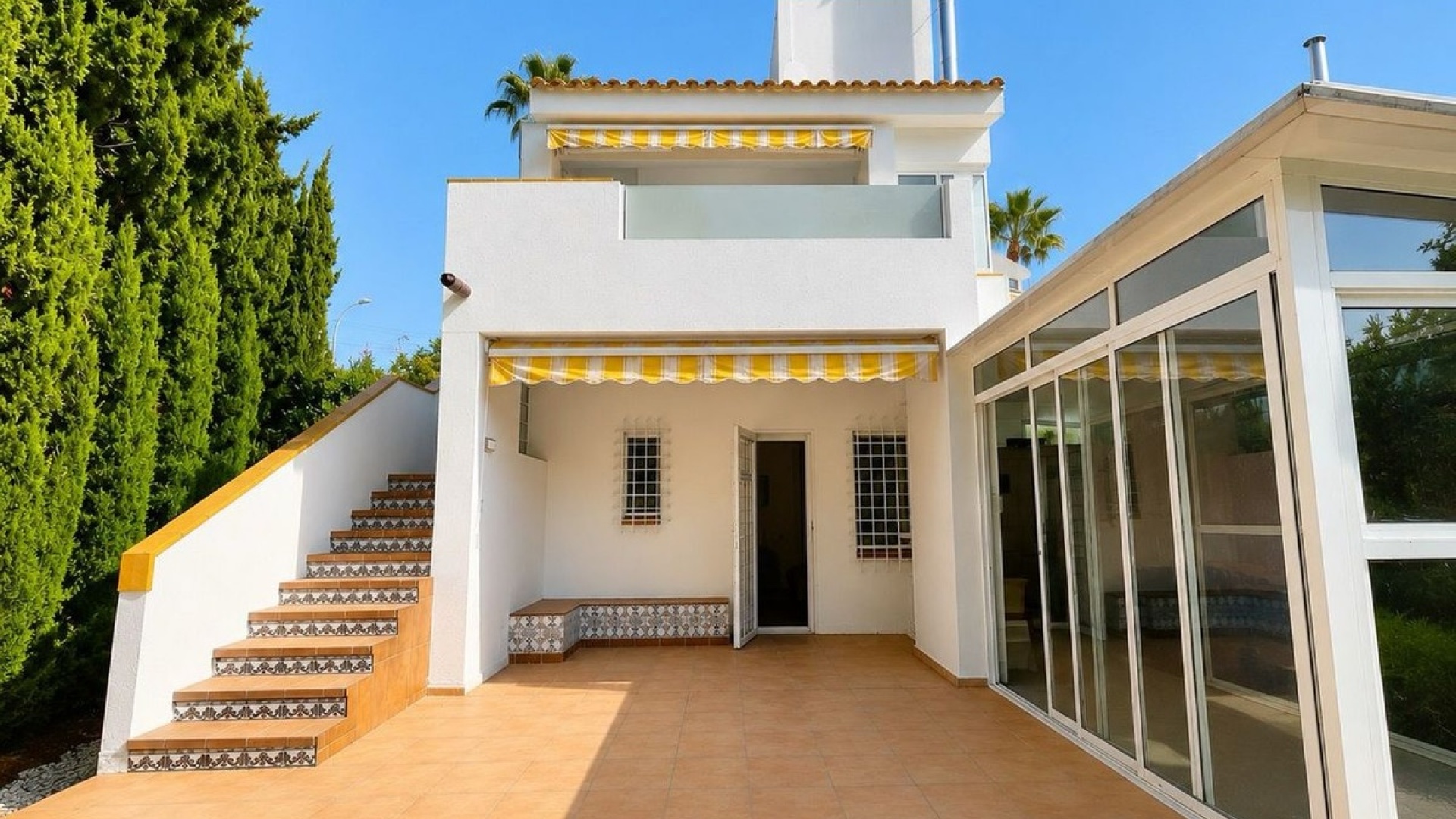 Resale - Villa - Orihuela - Villamartin