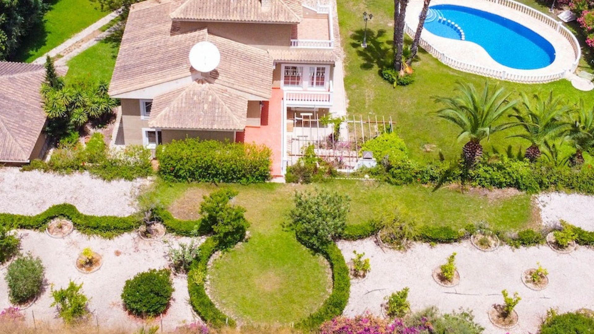 Resale - Villa - Orihuela - Villamartin