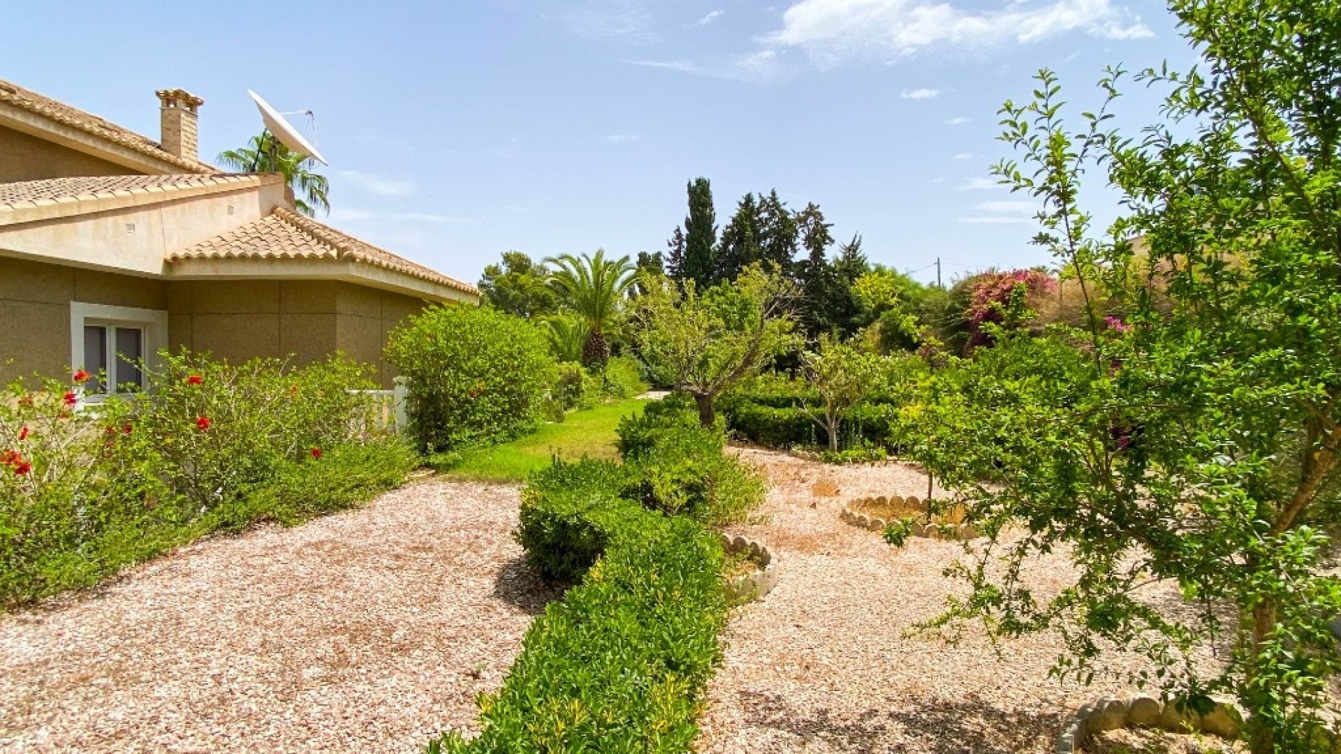 Resale - Villa - Orihuela - Villamartin