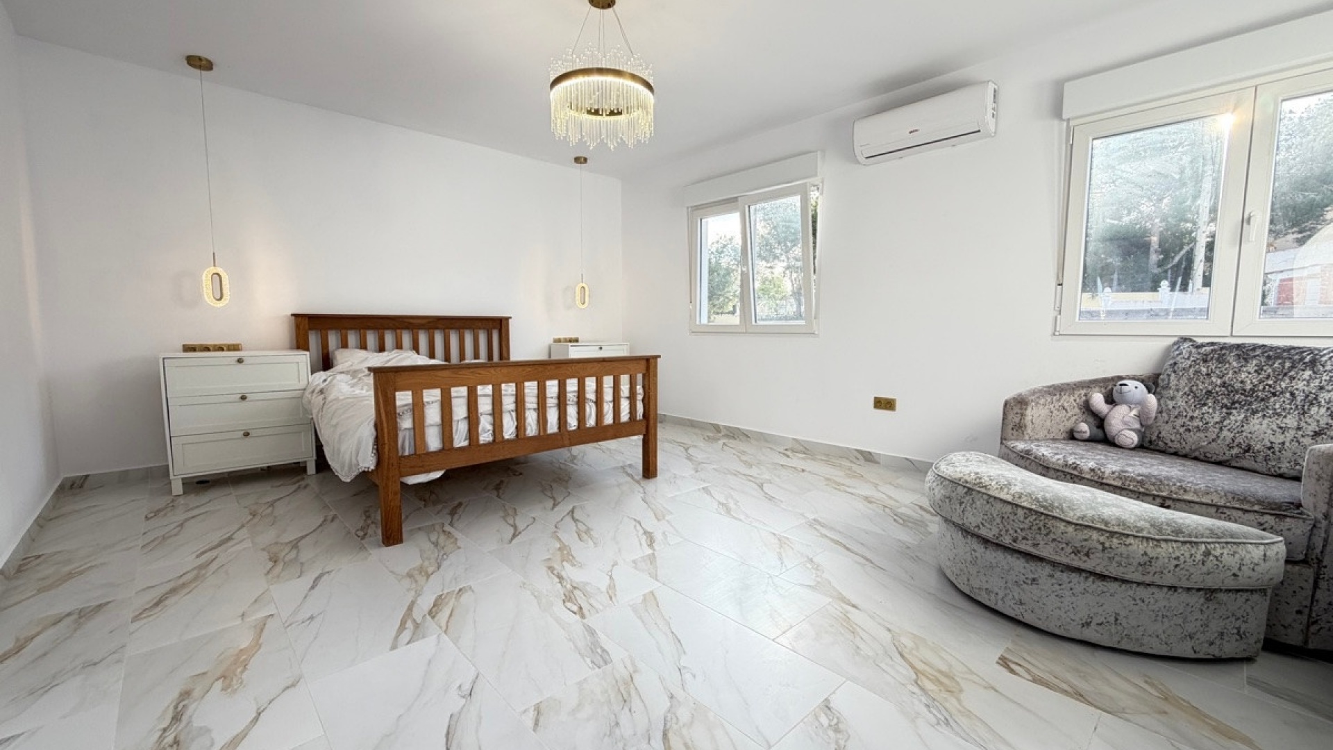 Resale - Villa - Orihuela - Villamartin