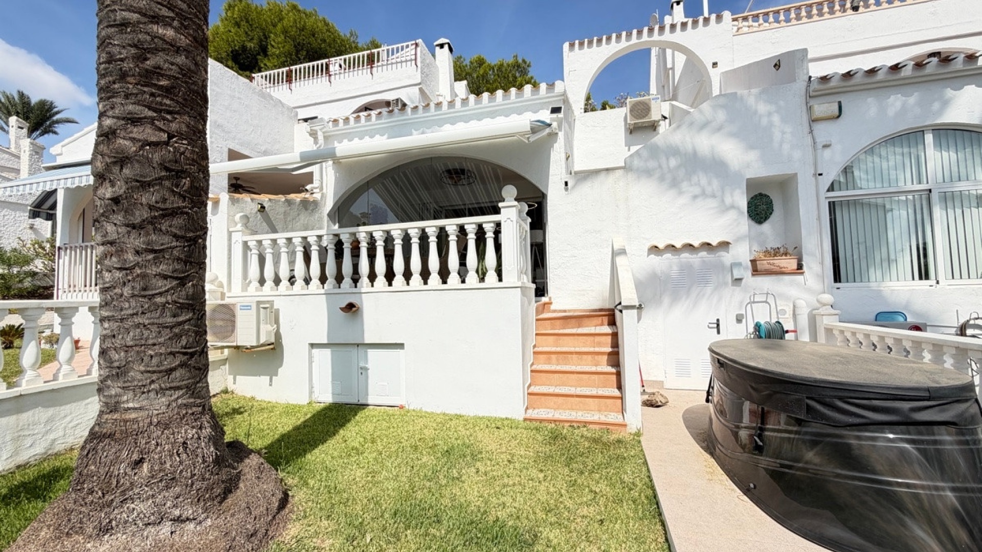 Resale - Villa - Orihuela - Villamartin