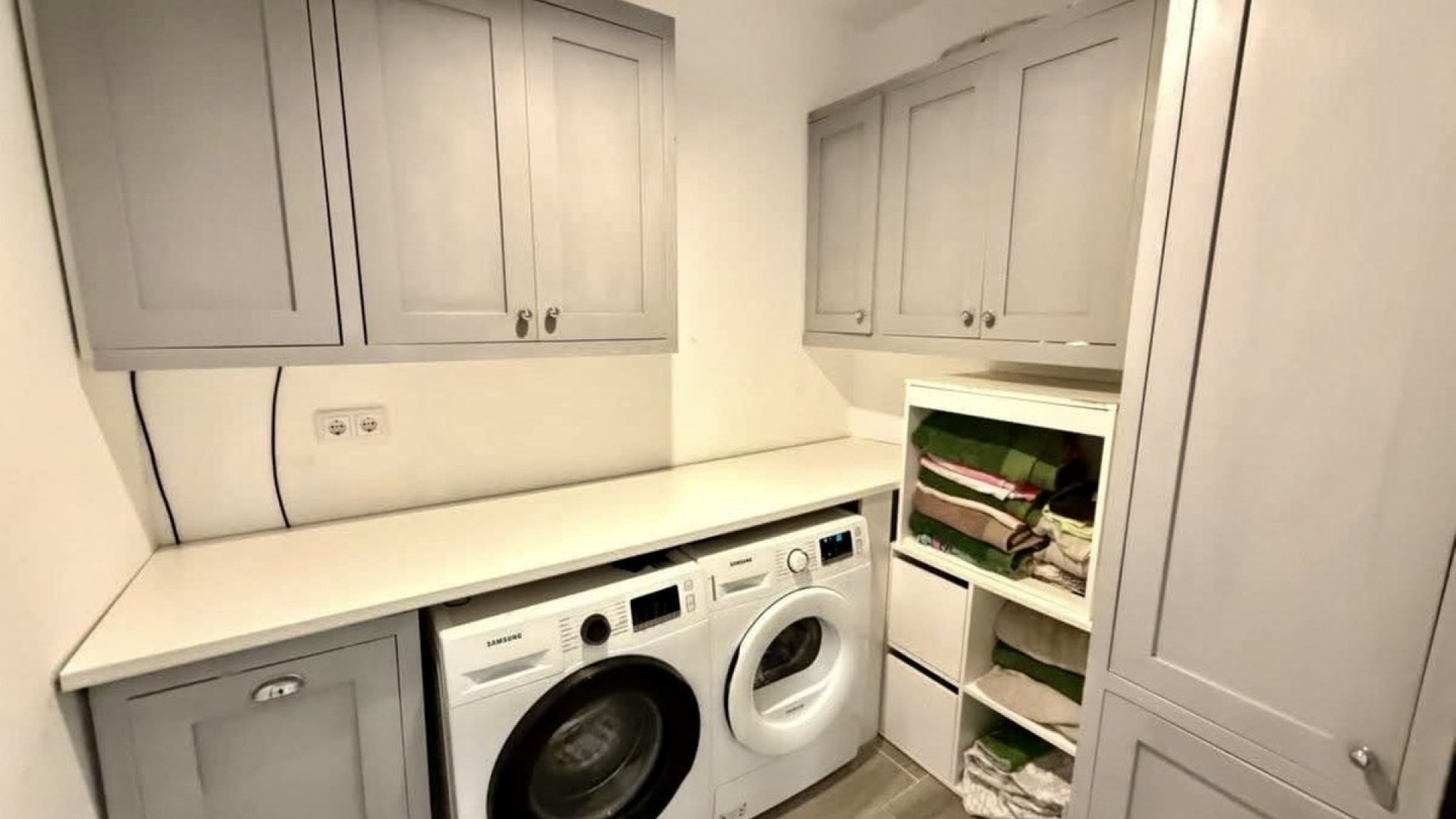 Resale - Villa - Orihuela - Villamartin
