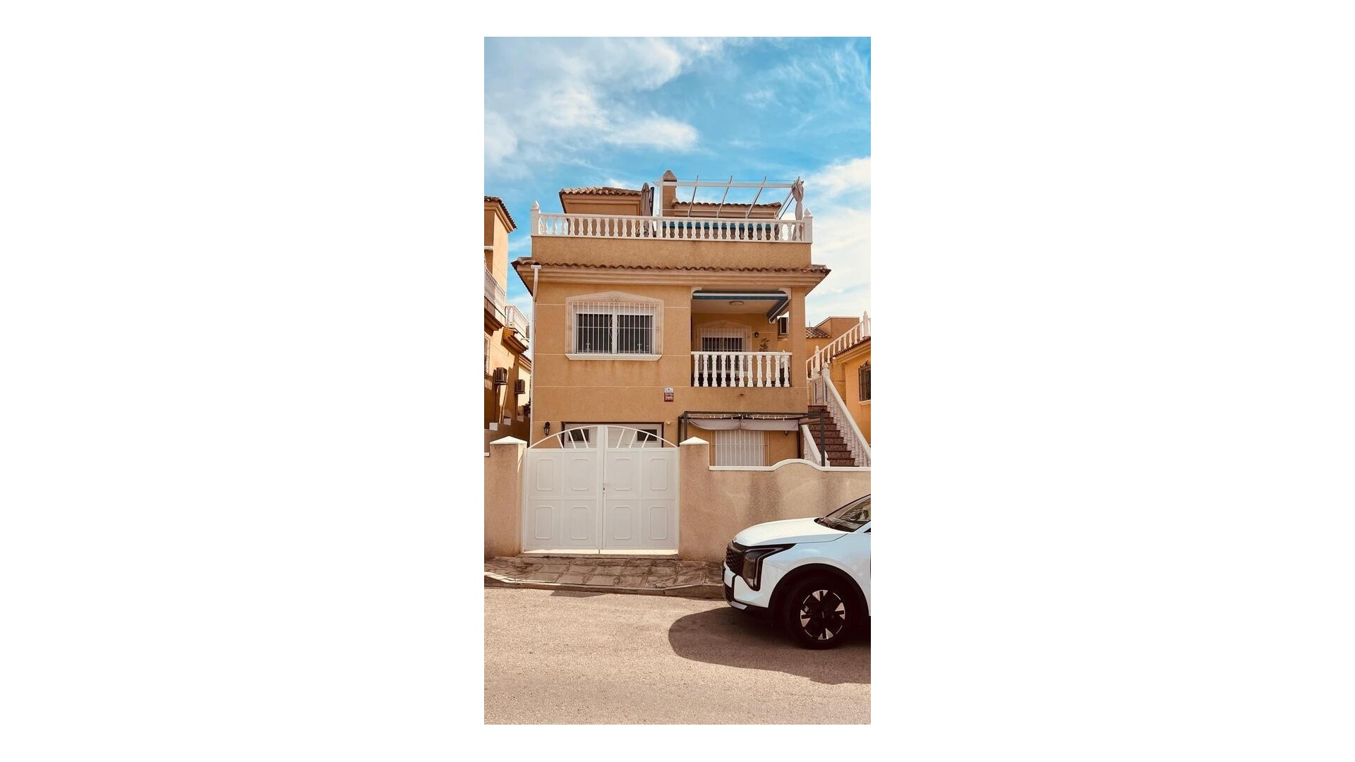 Resale - Villa - Orihuela - Villamartin