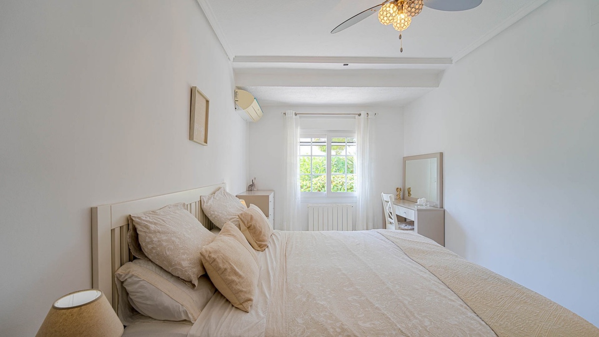 Resale - Villa - Orihuela - Villamartin