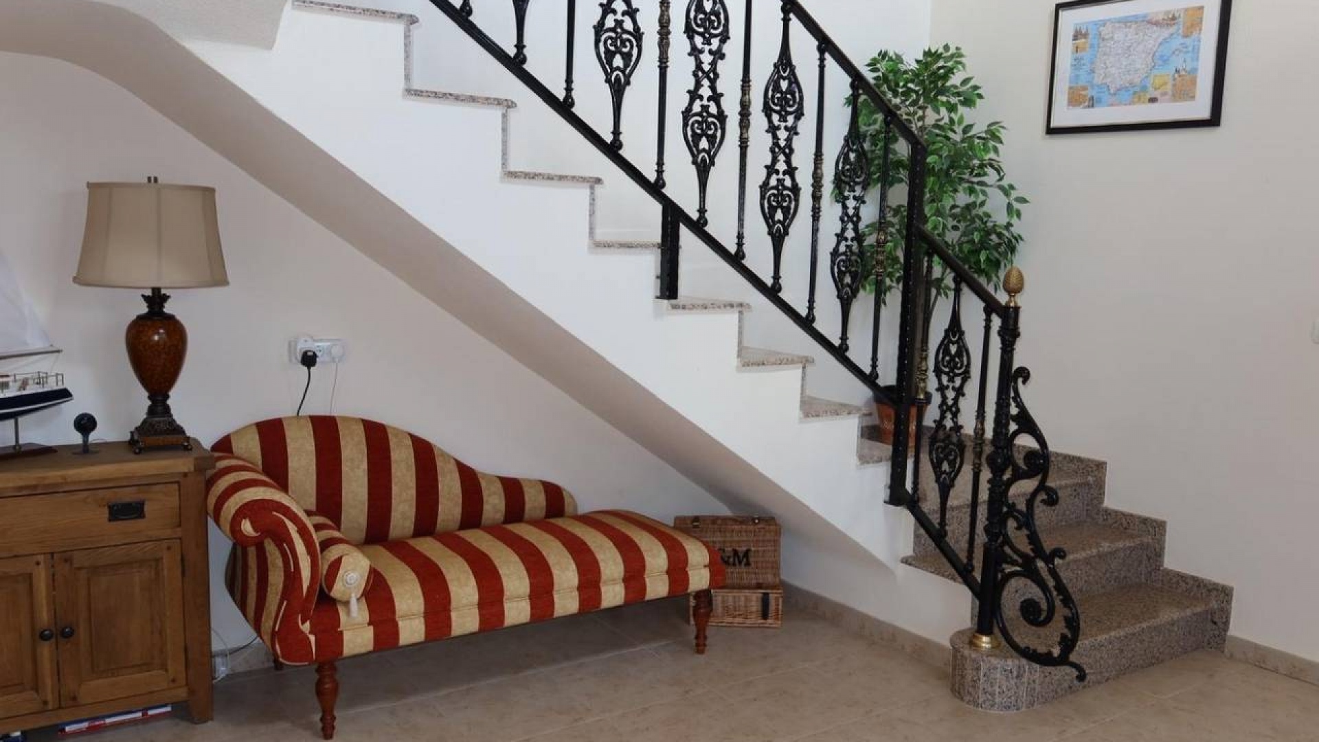 Resale - Villa - Orihuela