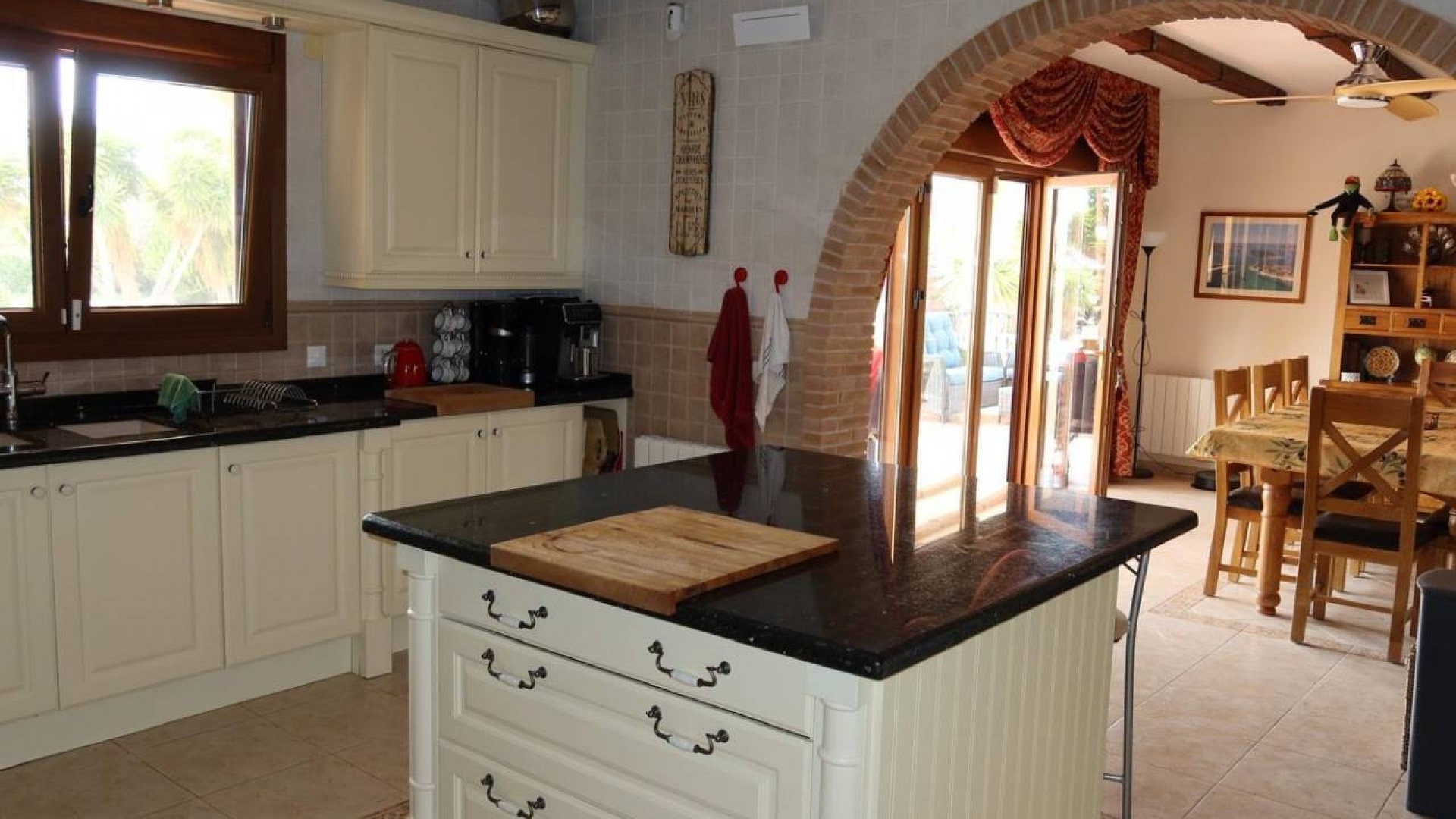 Resale - Villa - Orihuela