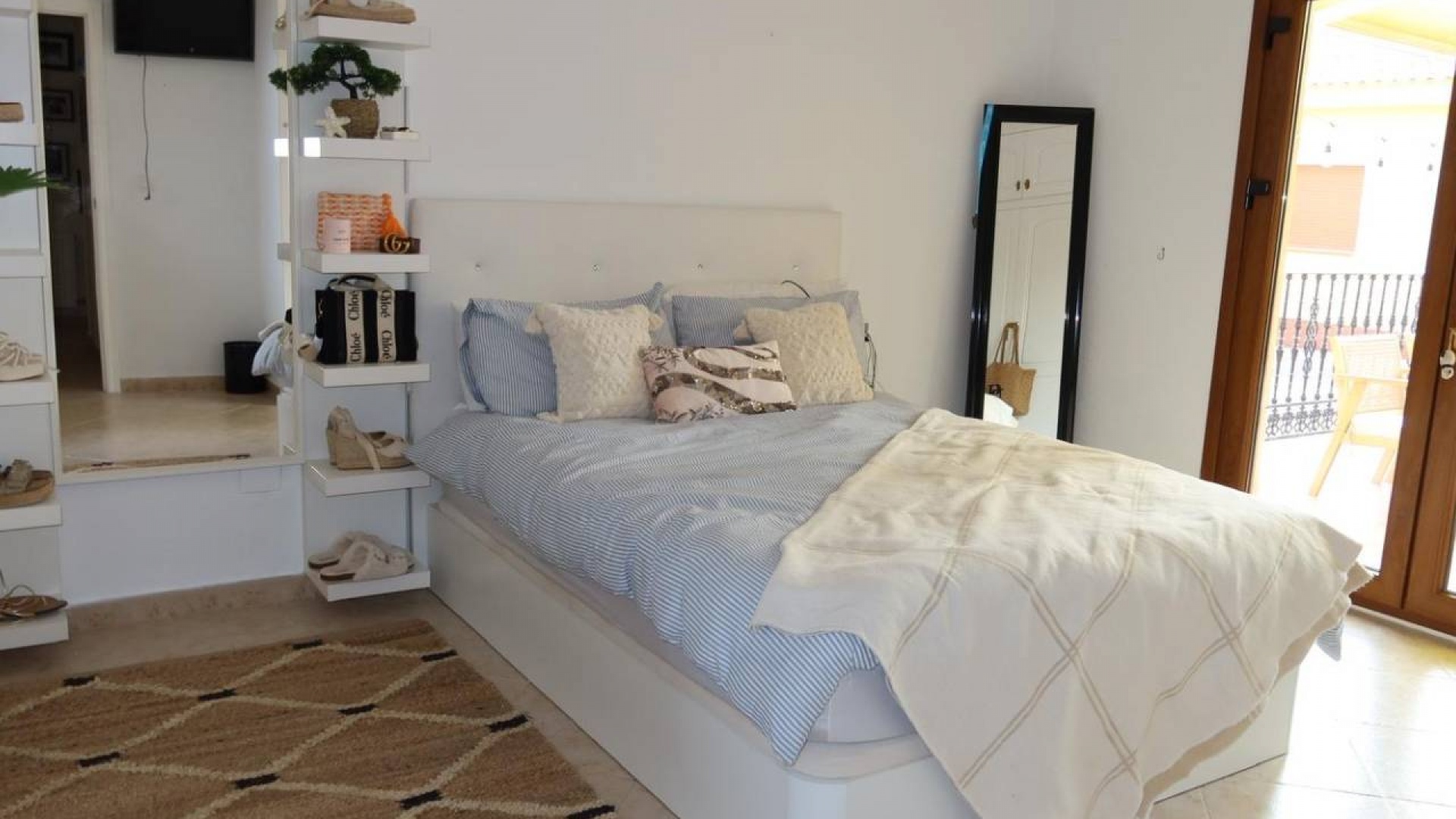 Resale - Villa - Orihuela