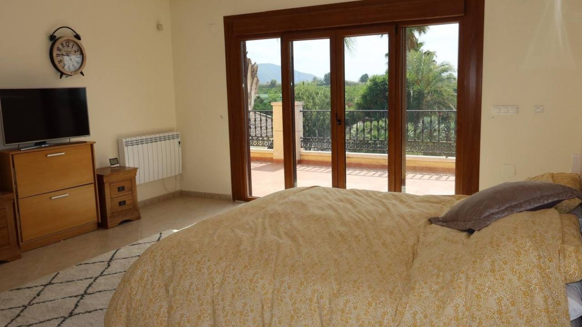 Resale - Villa - Orihuela