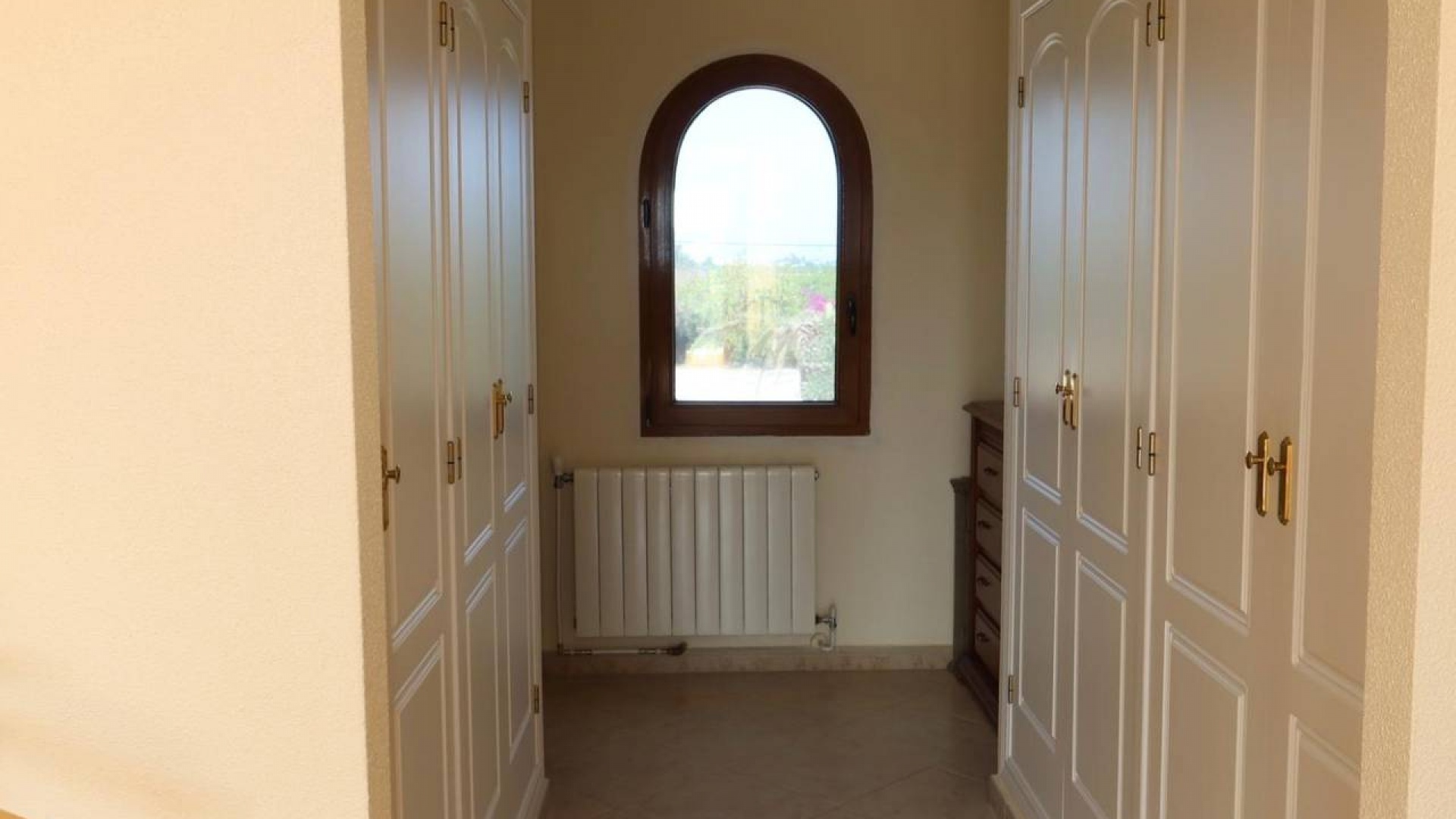 Resale - Villa - Orihuela