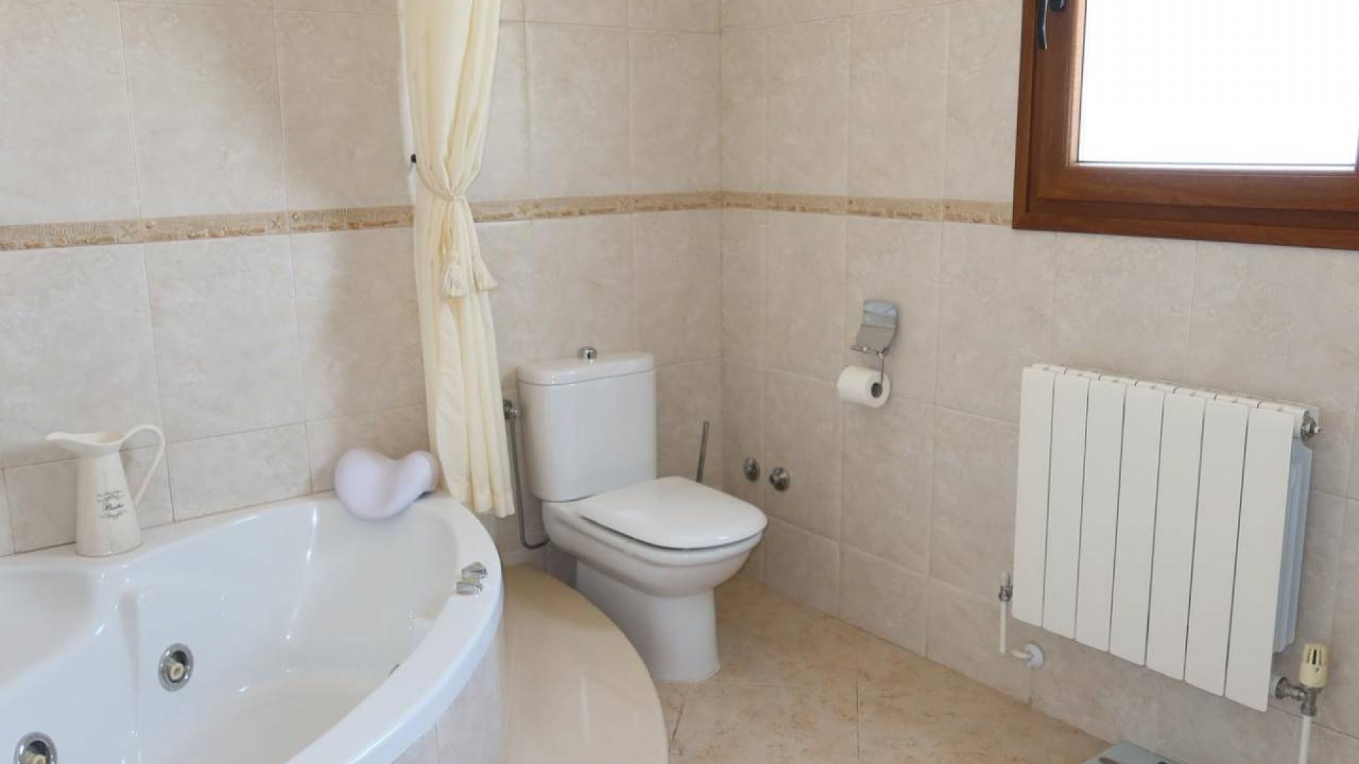 Resale - Villa - Orihuela