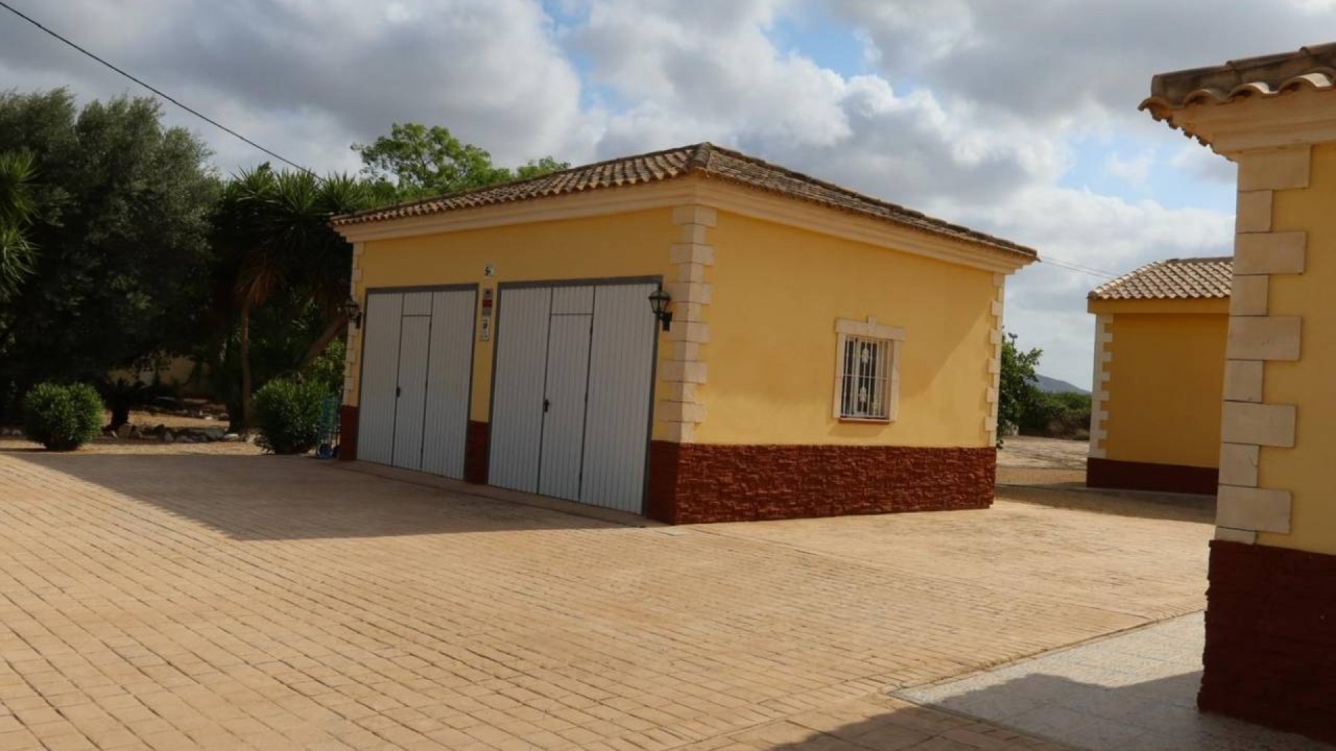 Resale - Villa - Orihuela