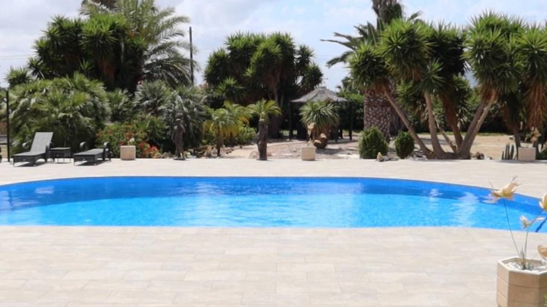 Resale - Villa - Orihuela