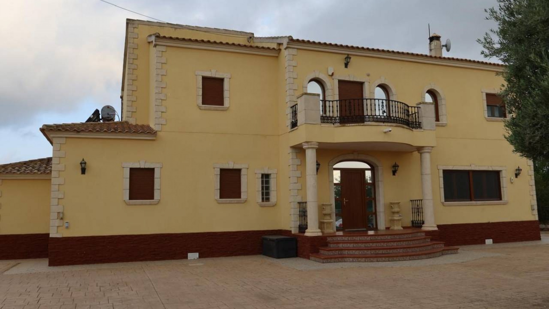 Resale - Villa - Orihuela