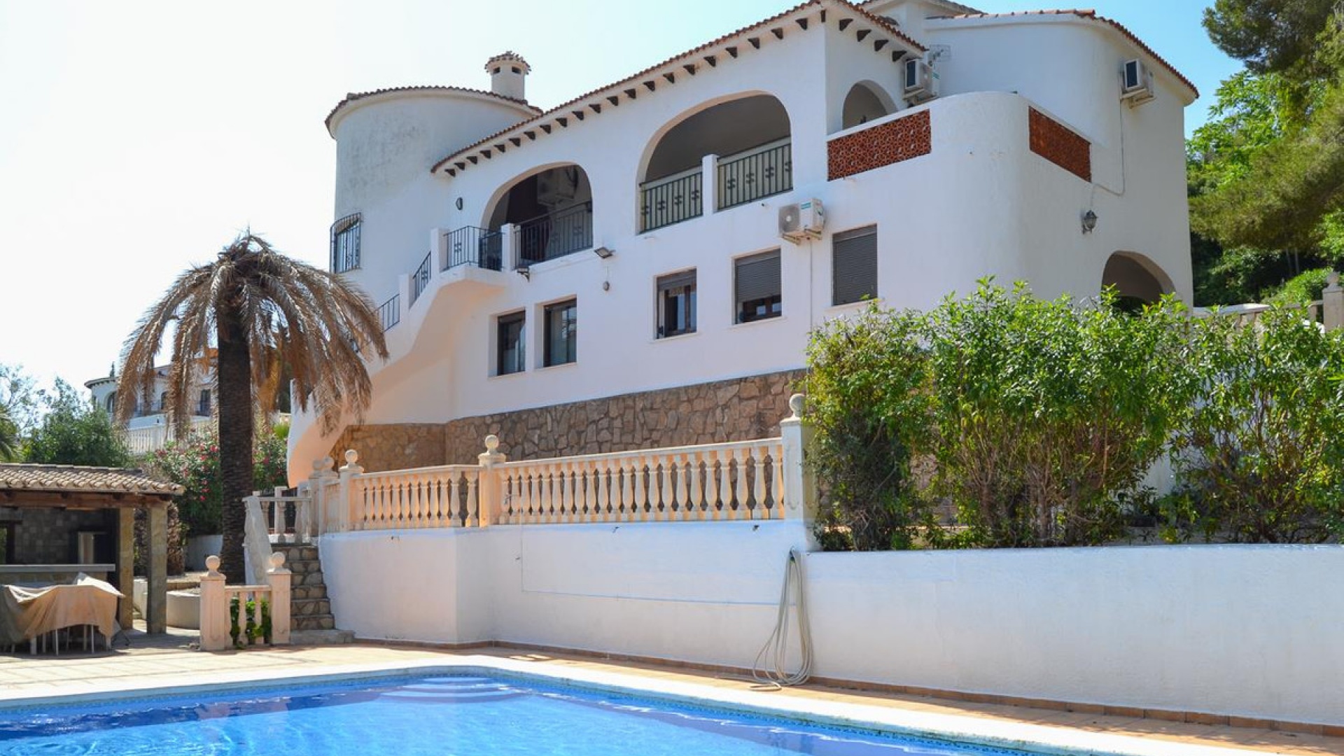 Resale - Villa - Pedreguer - Pedreguer Centro