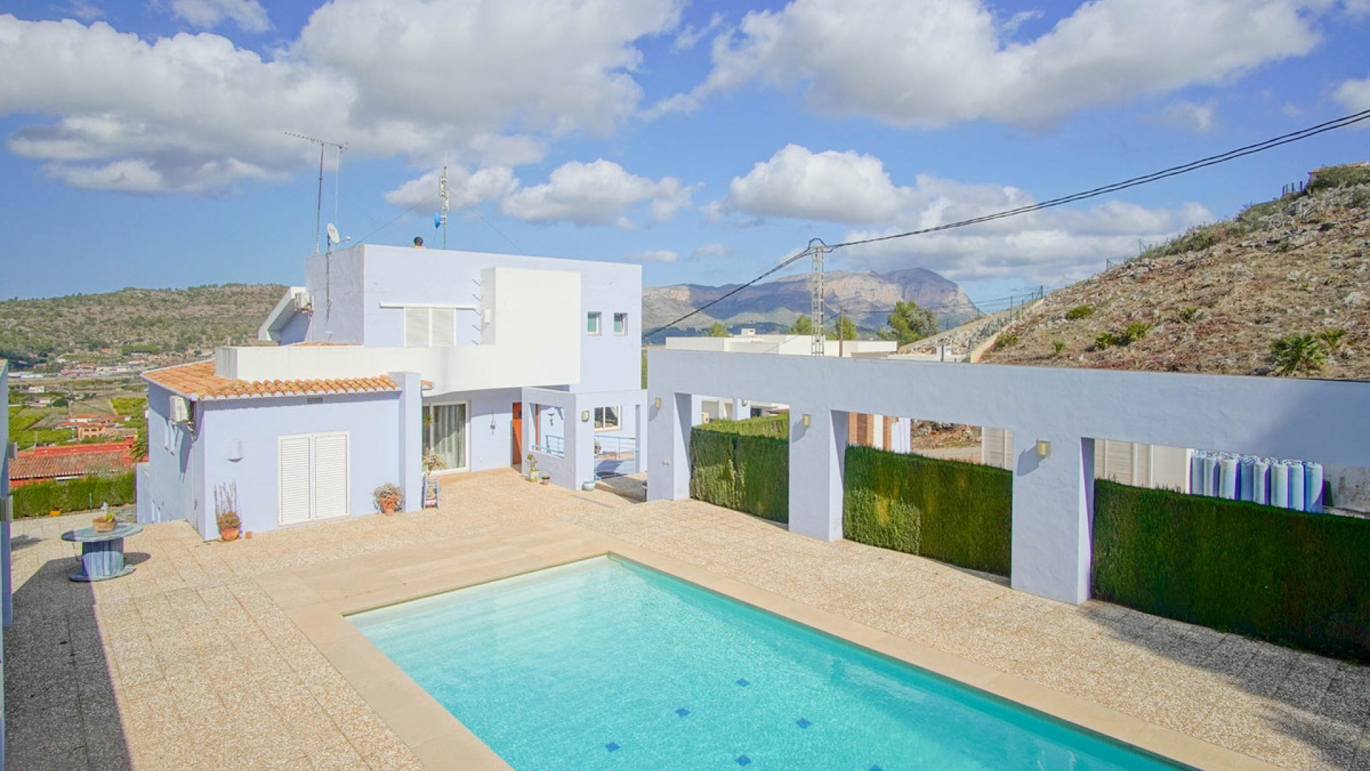 Resale - Villa - Pedreguer - Pedreguer Centro