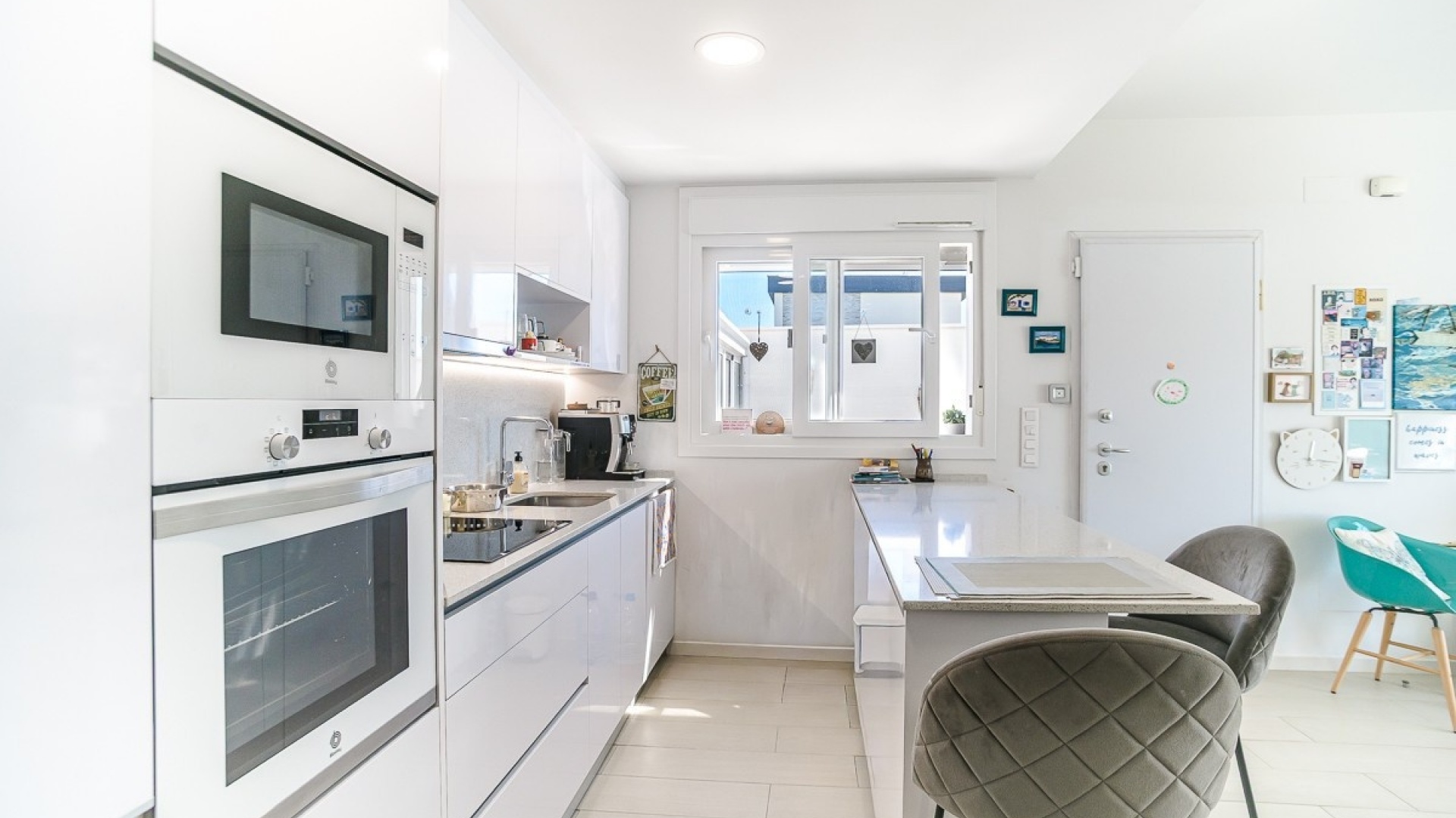 Resale - Villa - Pilar de la Horadada - Pilar de la Horadada Centro