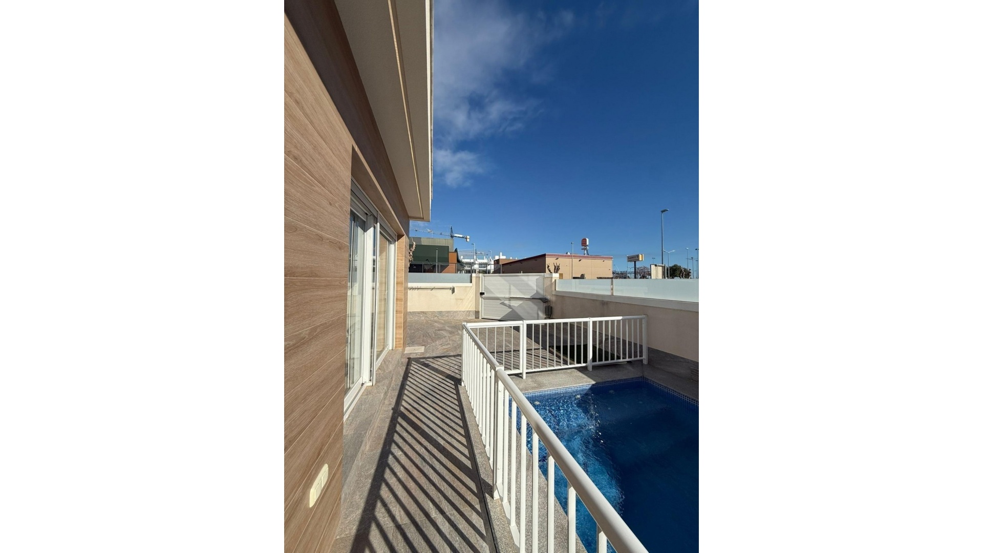 Resale - Villa - Pilar de la Horadada - Pilar de la Horadada Centro
