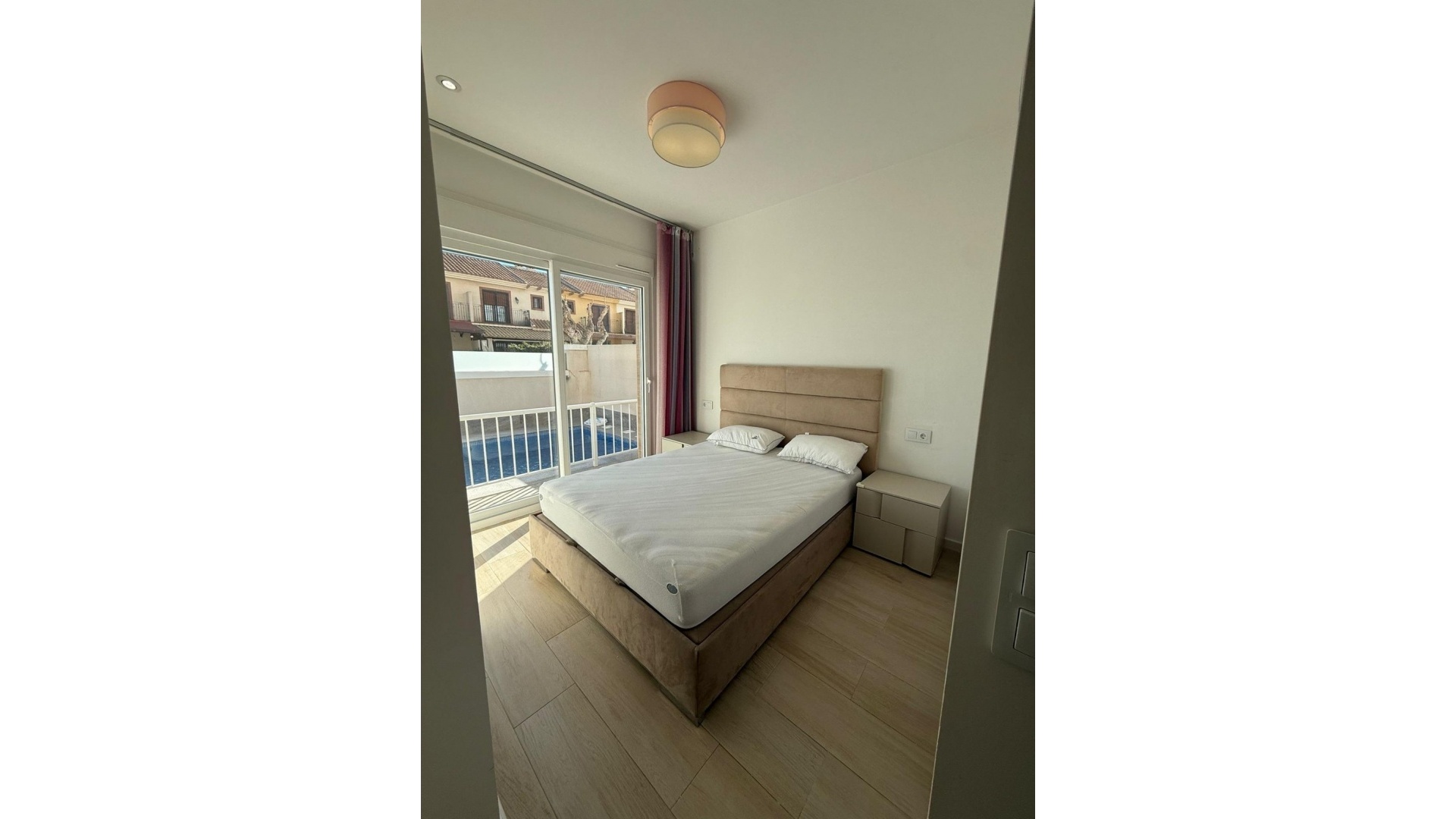 Resale - Villa - Pilar de la Horadada - Pilar de la Horadada Centro