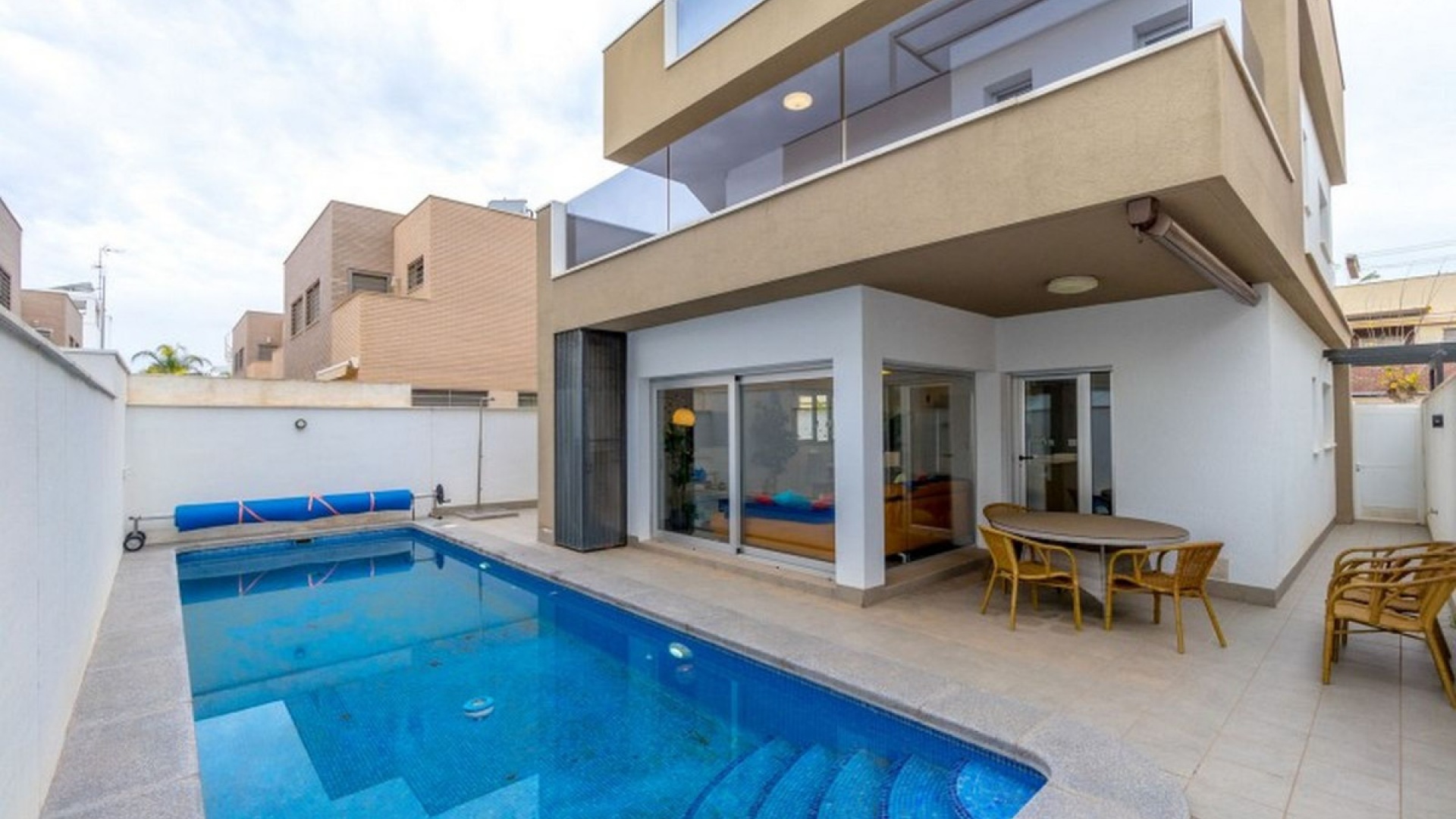 Resale - Villa - Pilar de la Horadada - Torre De La Horadada