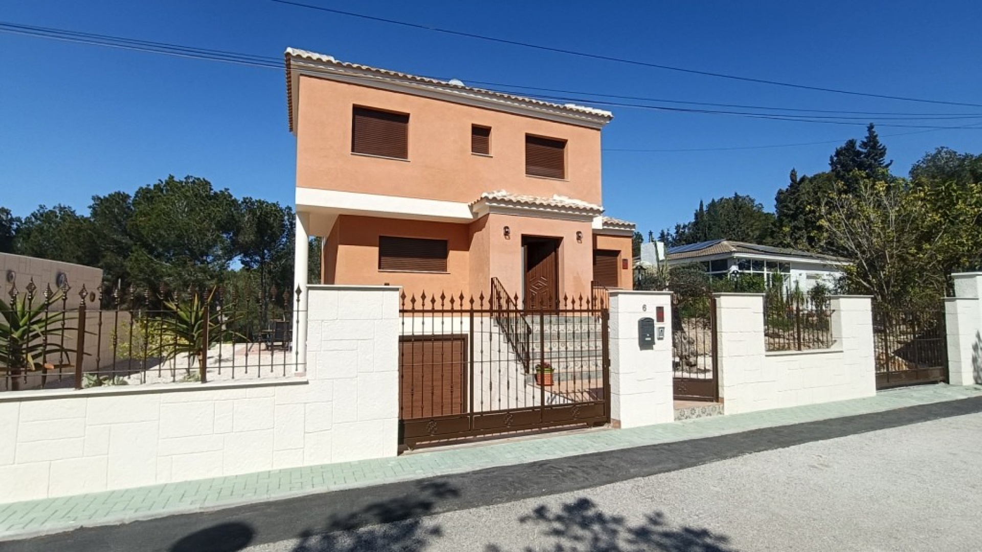 Resale - Villa - Pinar de Campoverde