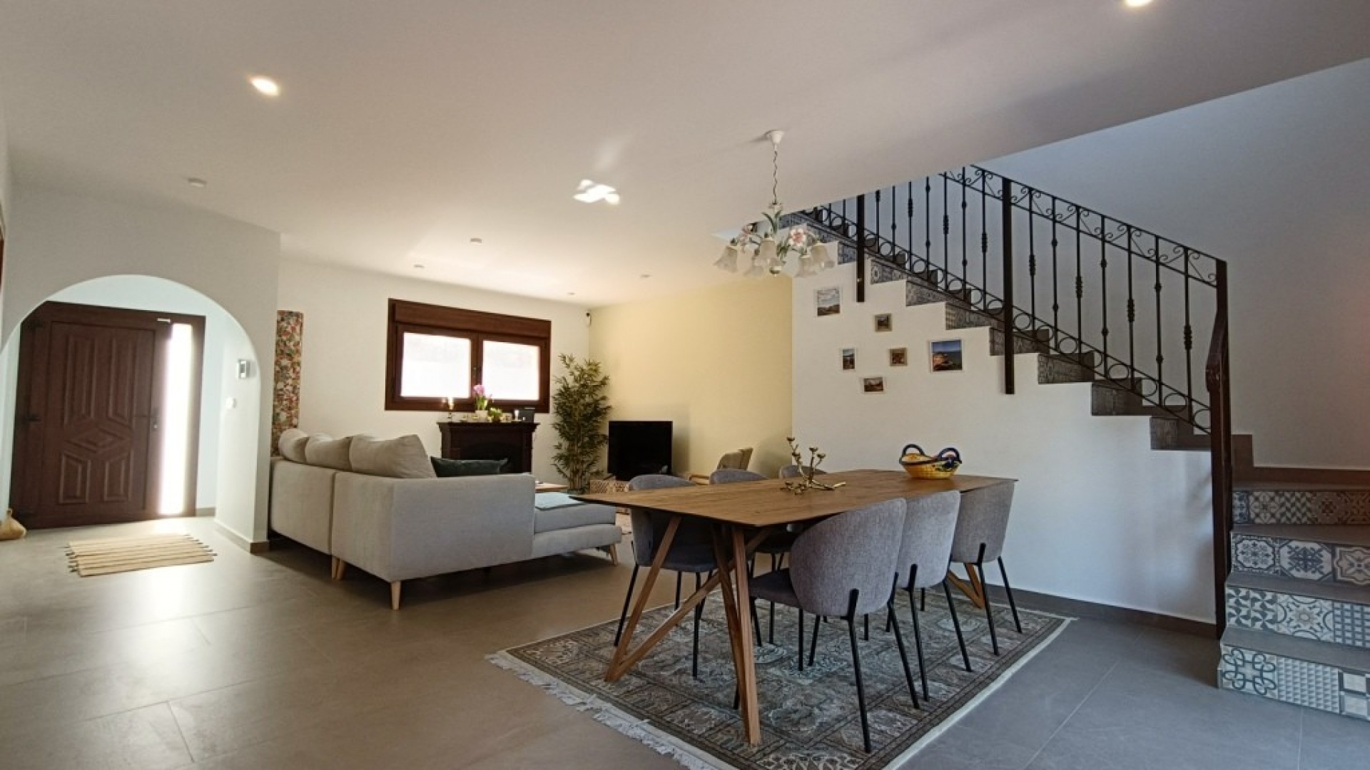 Resale - Villa - Pinar de Campoverde