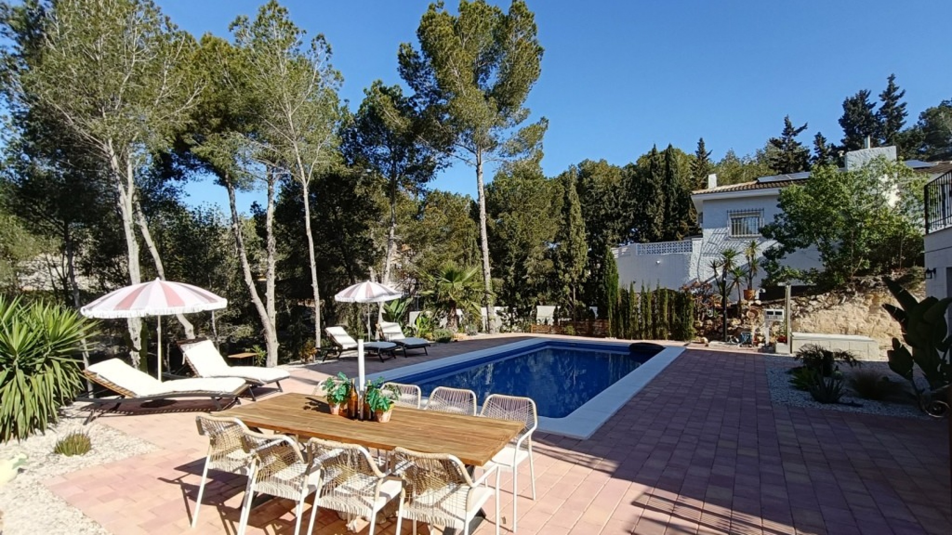 Resale - Villa - Pinar de Campoverde