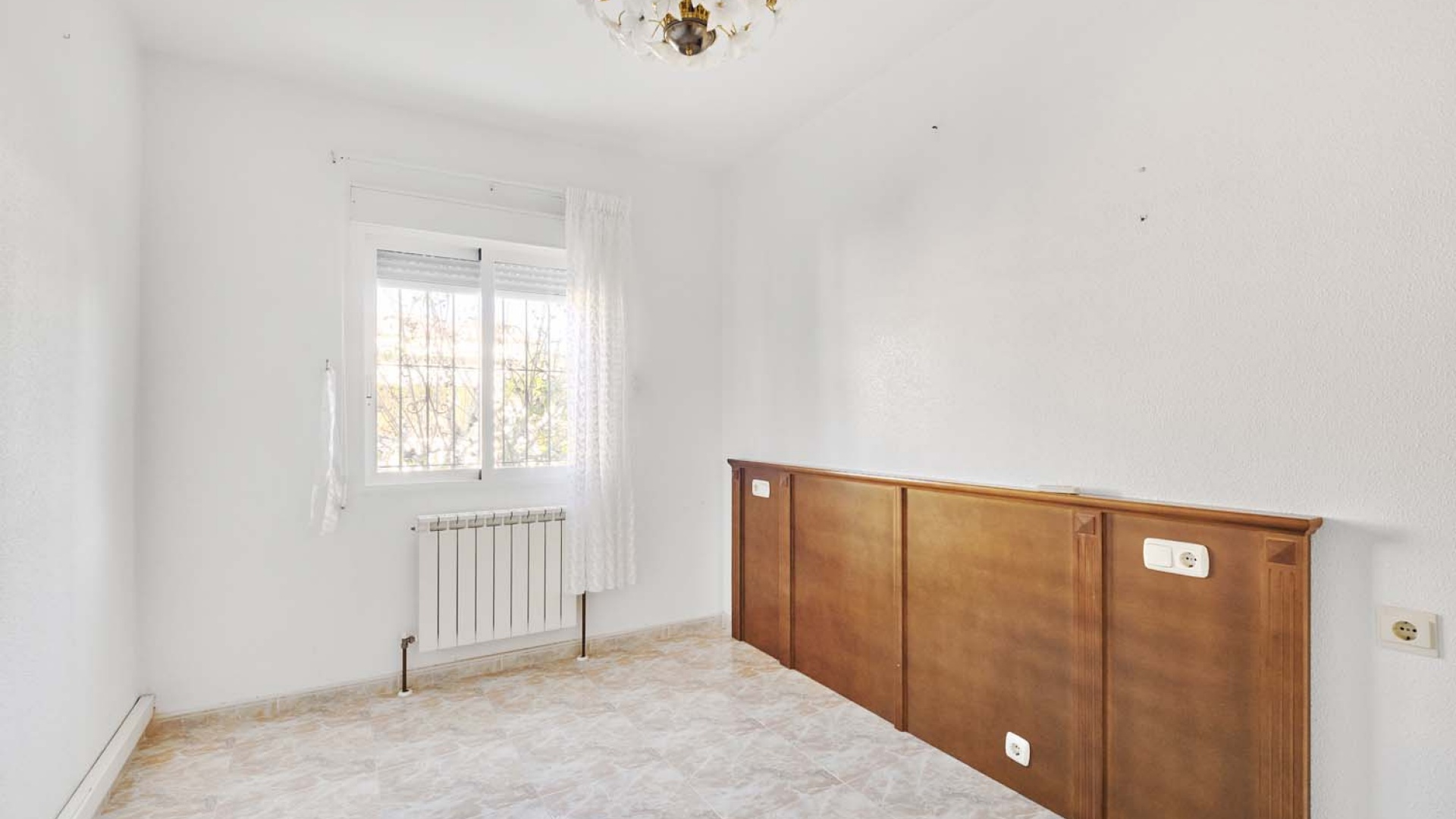 Resale - Villa - Pinar de Campoverde