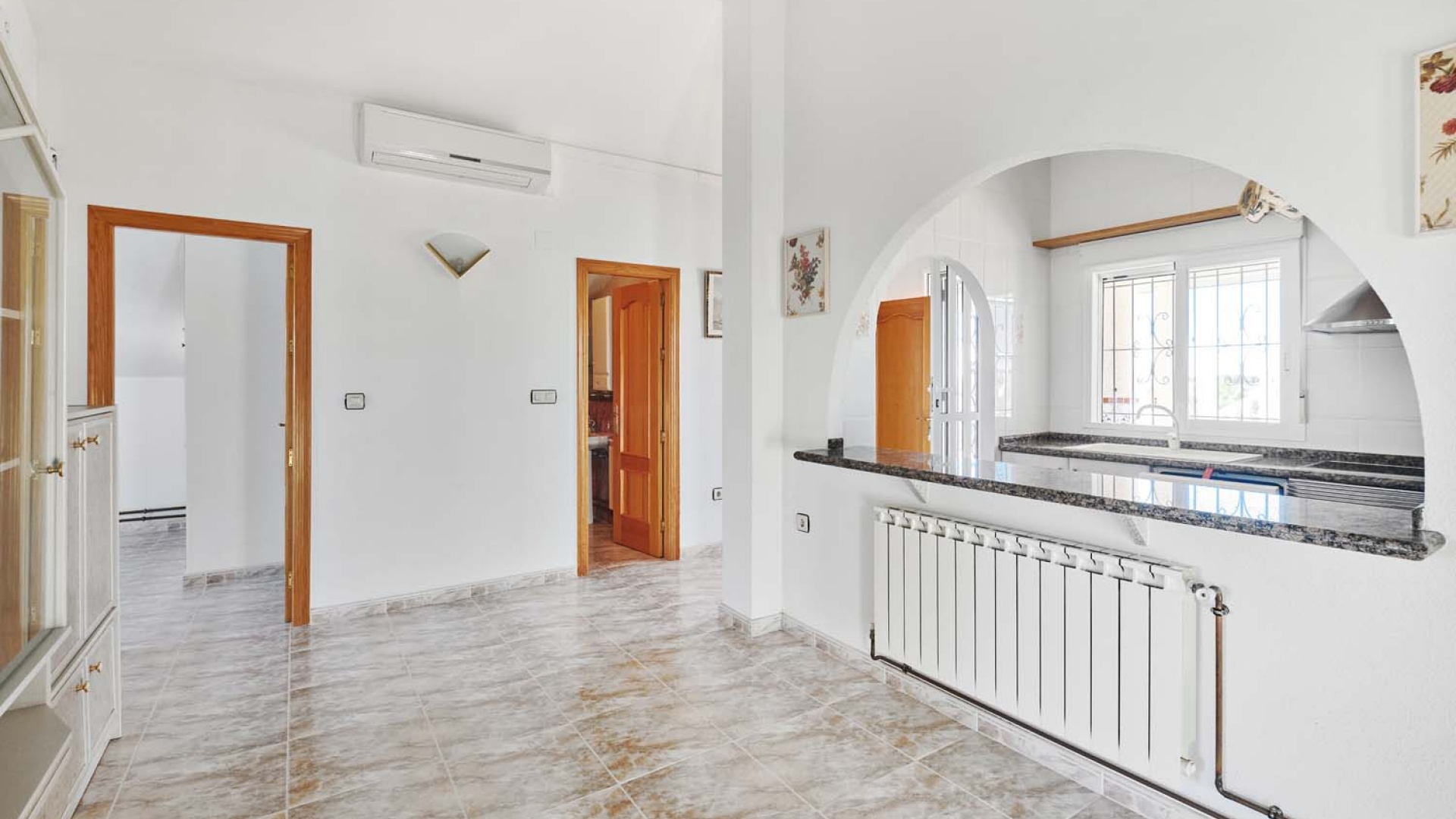 Resale - Villa - Pinar de Campoverde