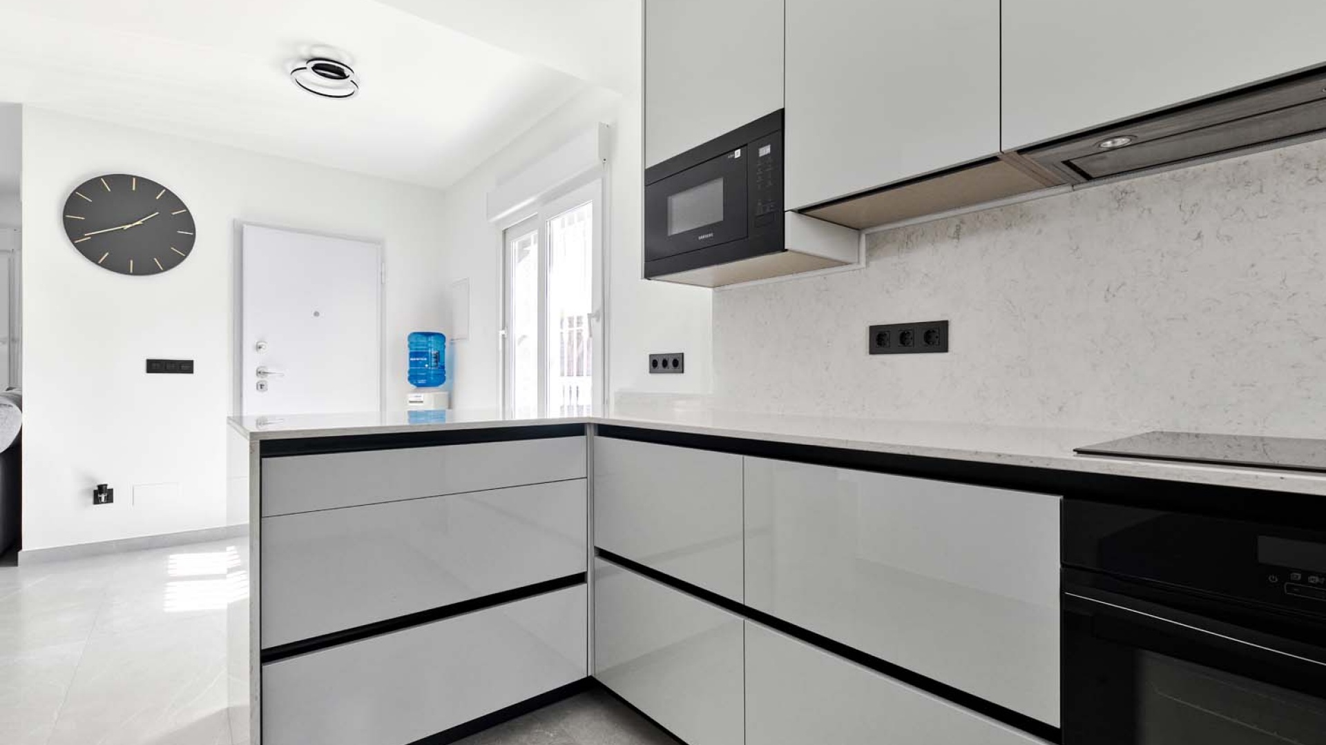 Resale - Villa - Pinar de Campoverde