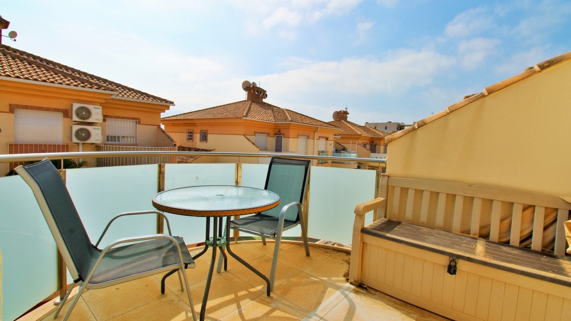Resale - Villa - Playa Flamenca - avalon