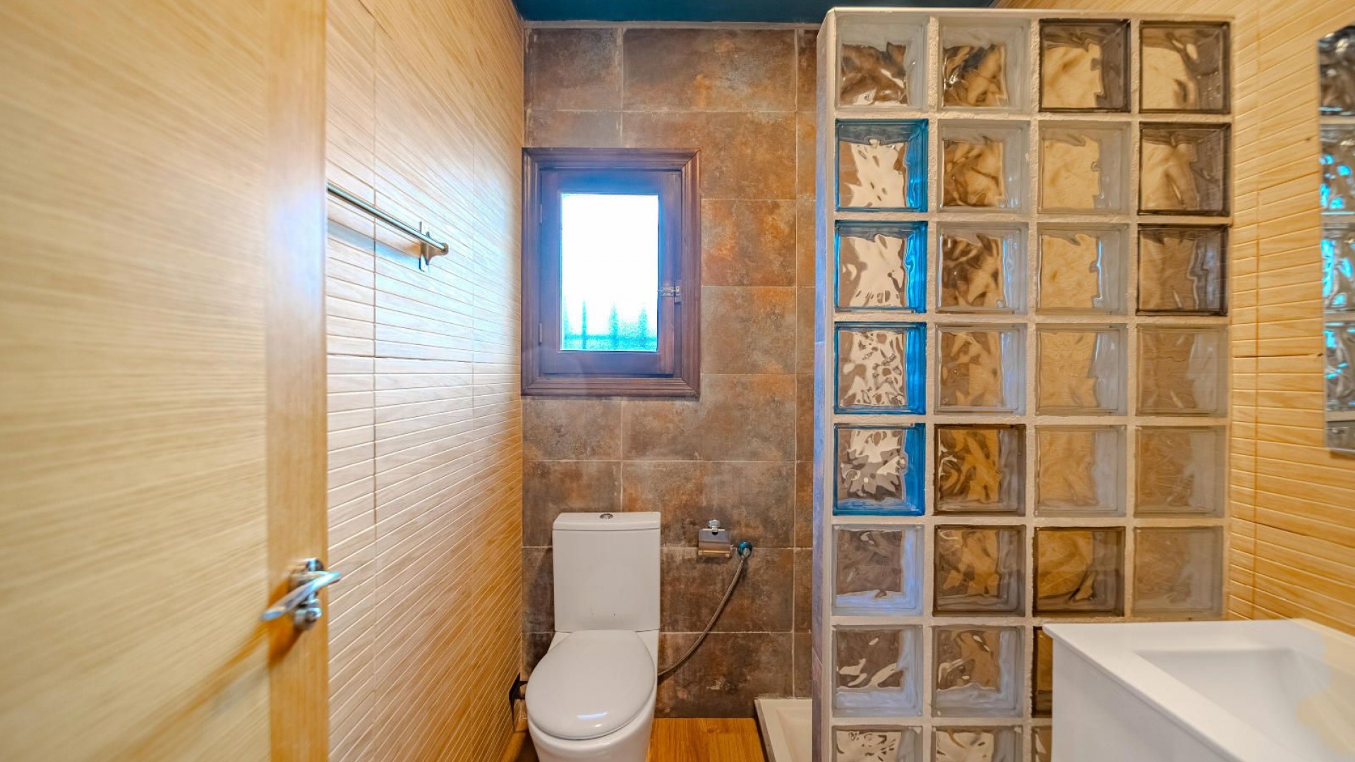 Resale - Villa - Playa Flamenca - beachside playa flamenca