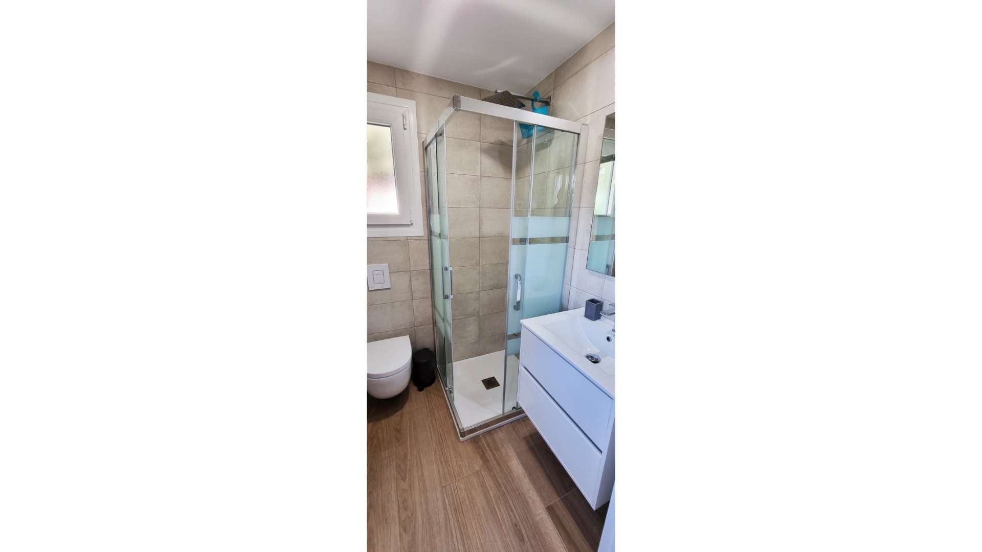 Resale - Villa - Playa Flamenca - beachside playa flamenca