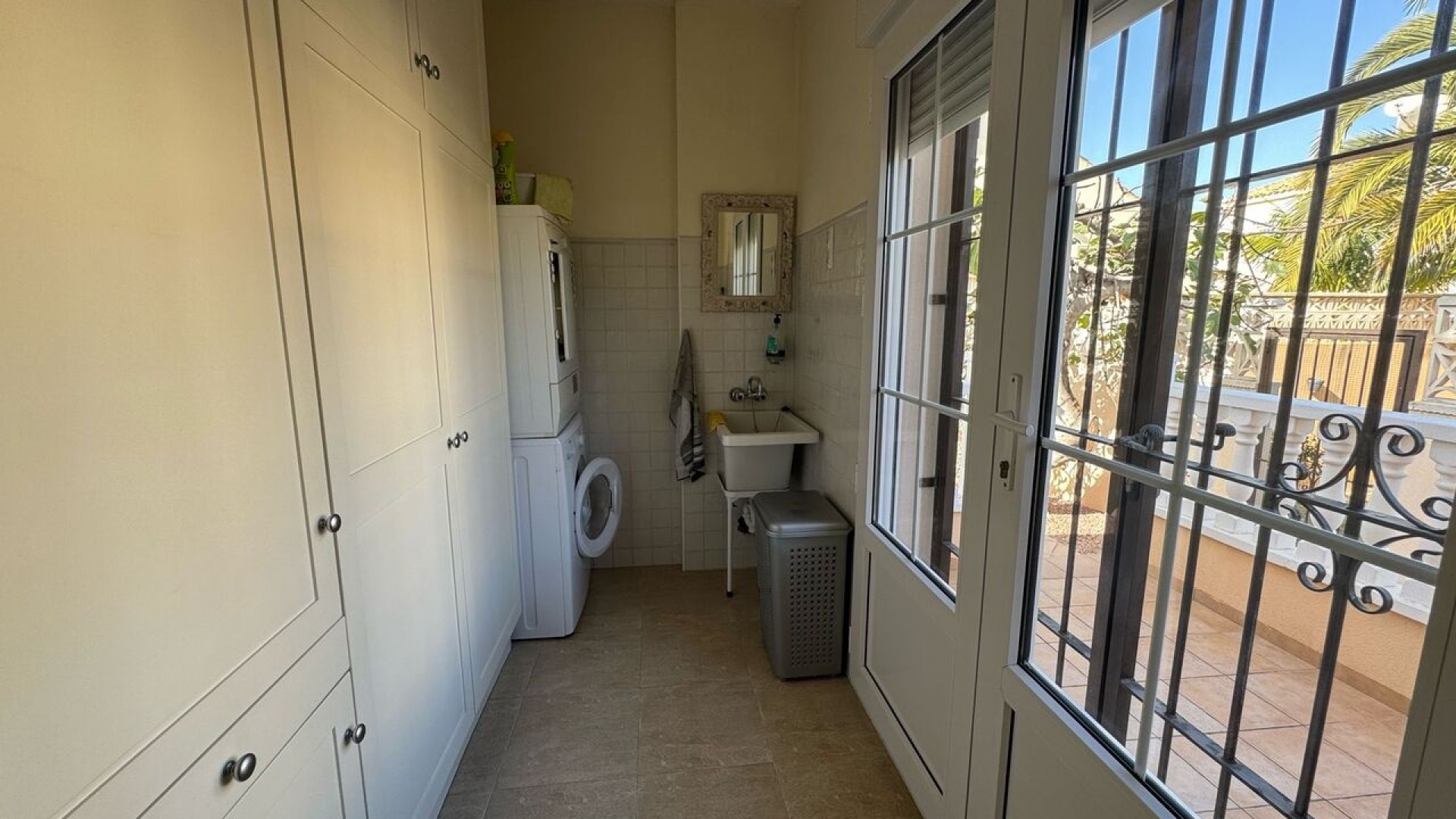 Resale - Villa - Playa Flamenca - beachside playa flamenca