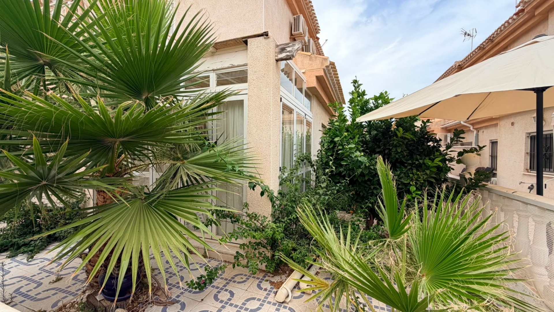 Resale - Villa - Playa Flamenca - El Cid