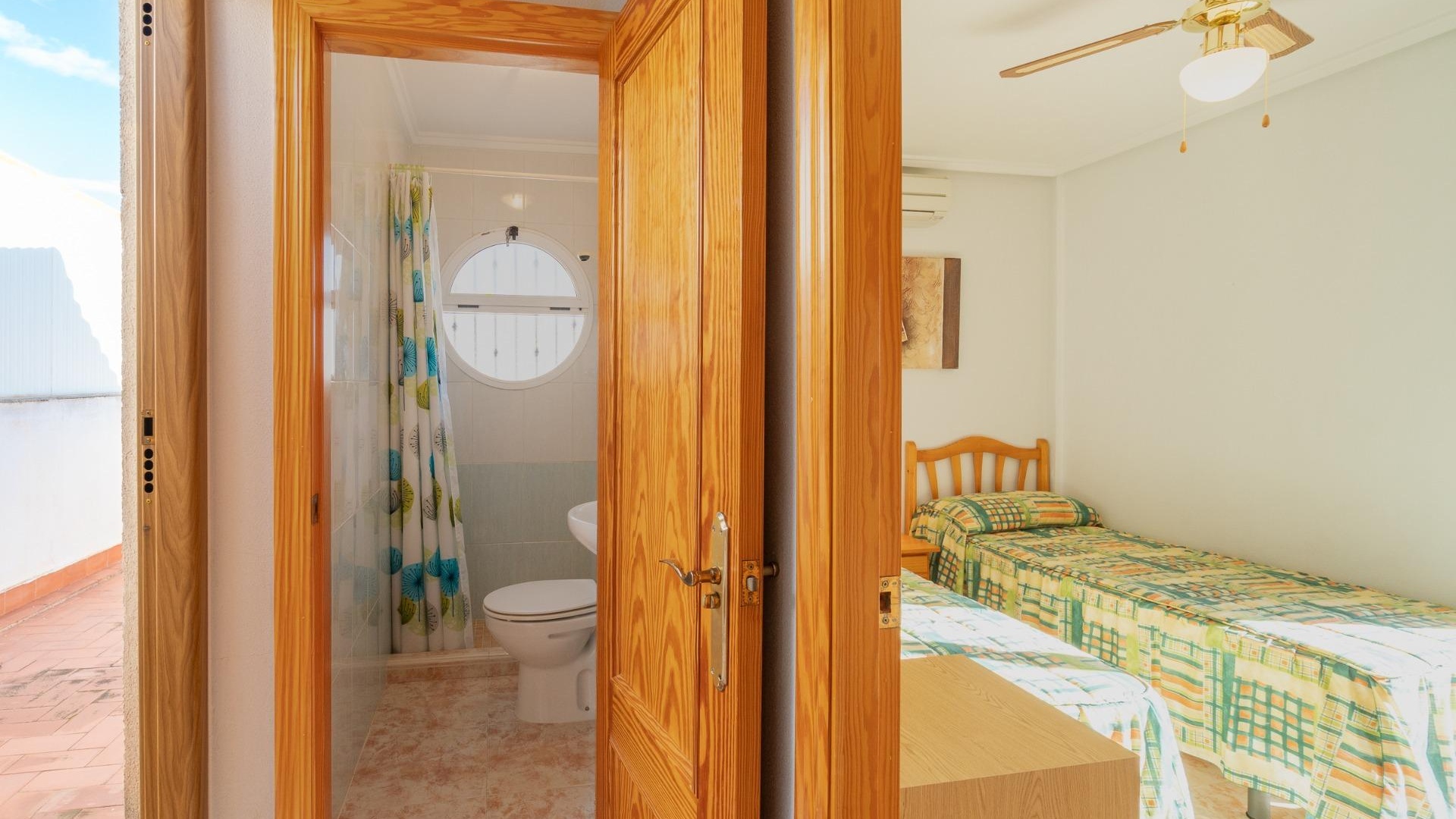 Resale - Villa - Playa Flamenca - iria