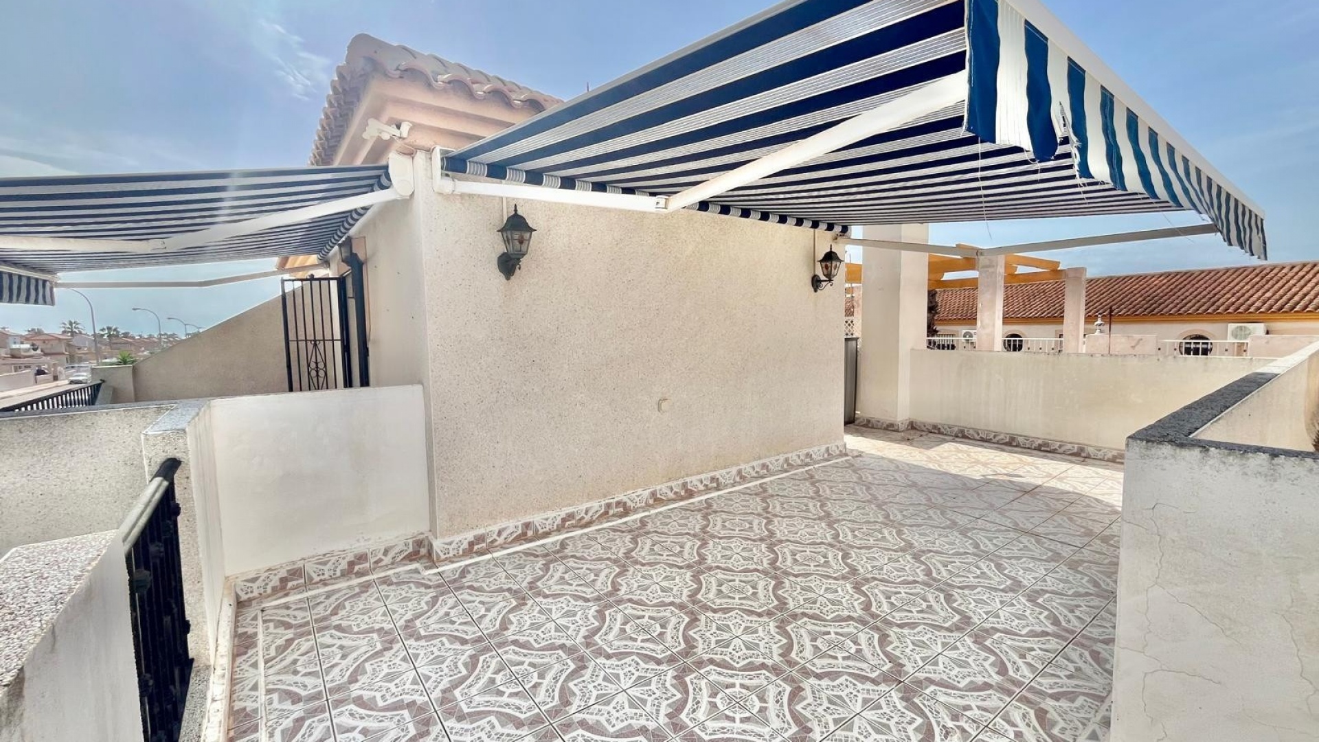 Resale - Villa - Playa Flamenca - iria