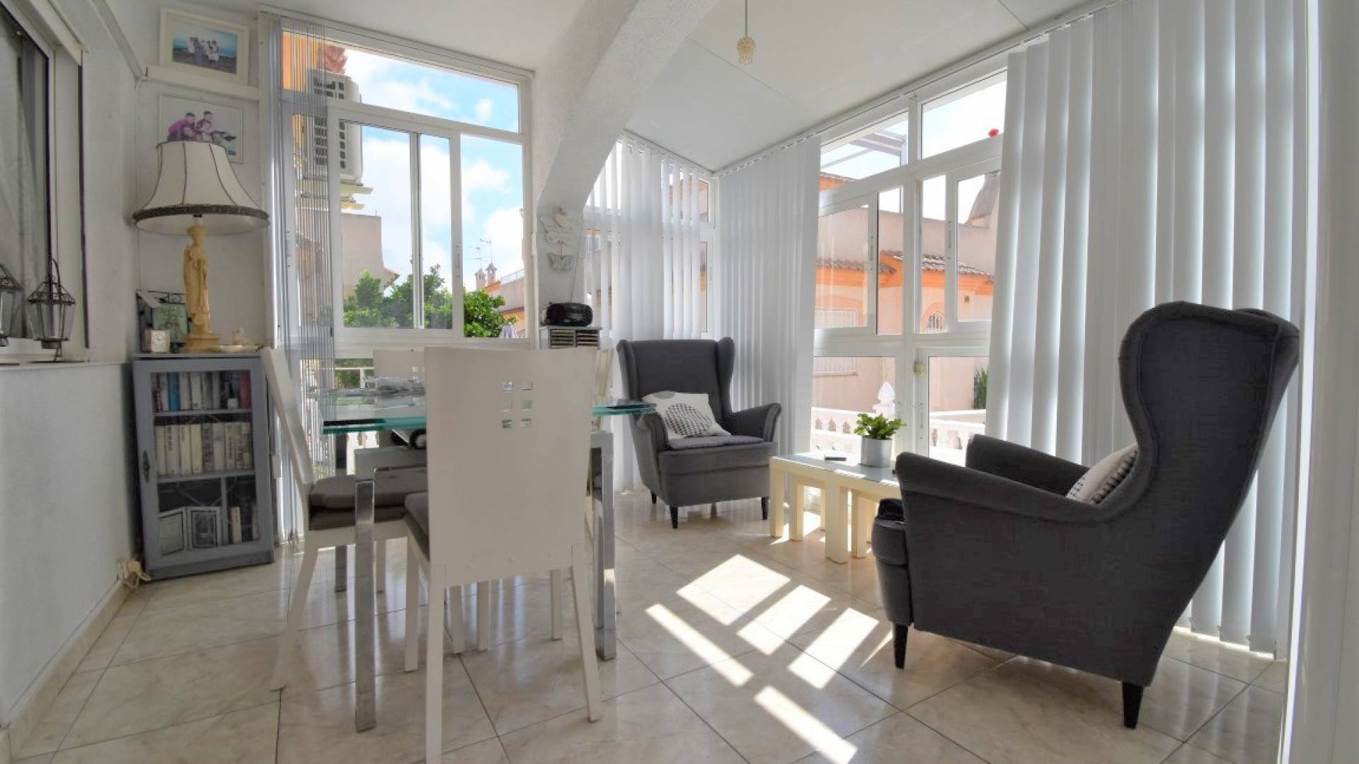 Resale - Villa - Playa Flamenca - iria