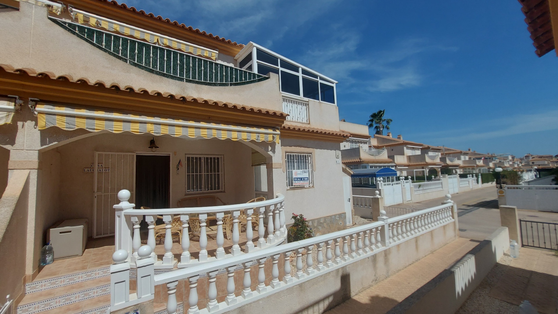 Resale - Villa - Playa Flamenca - iria
