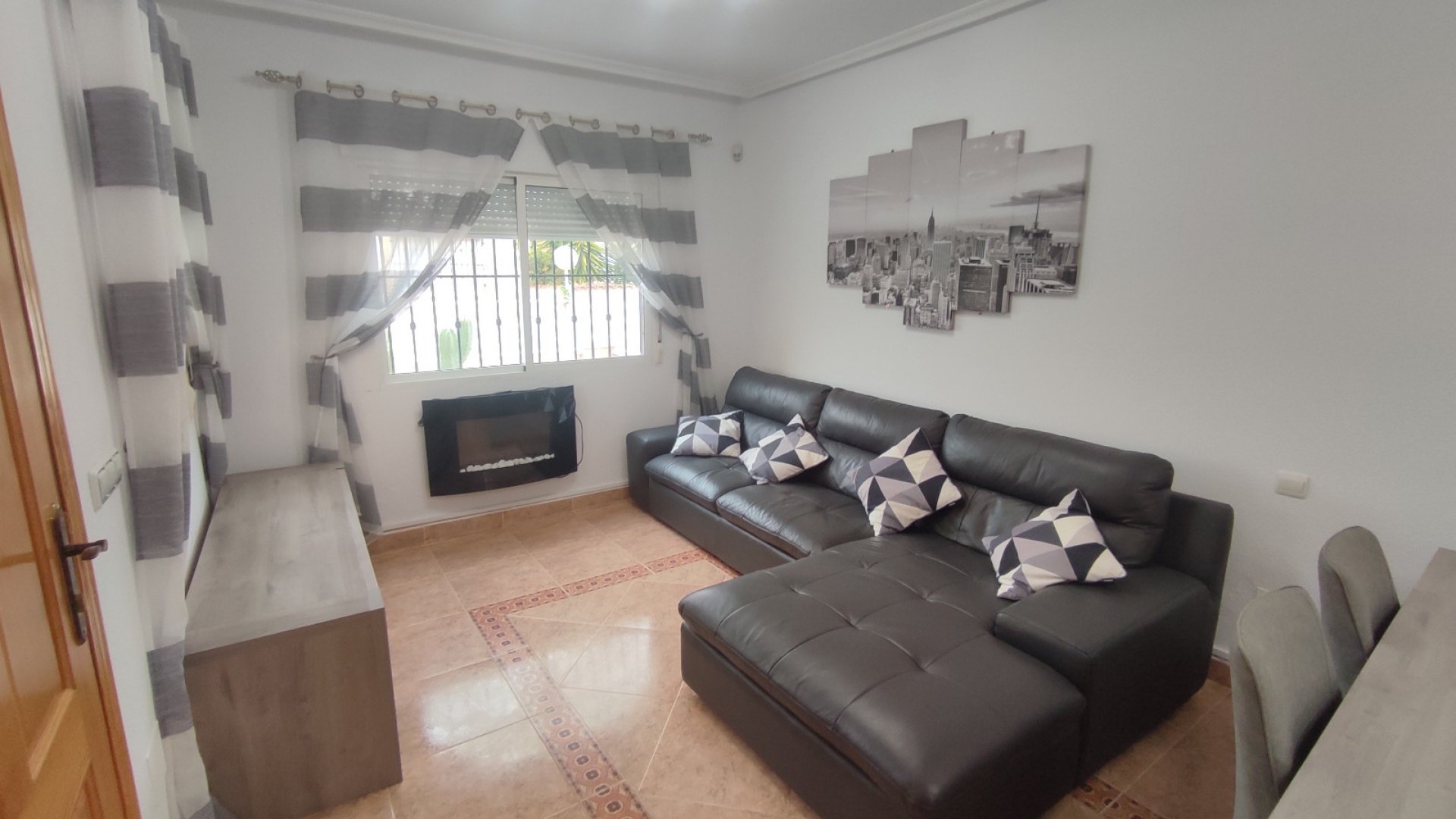 Resale - Villa - Playa Flamenca - La Pinada