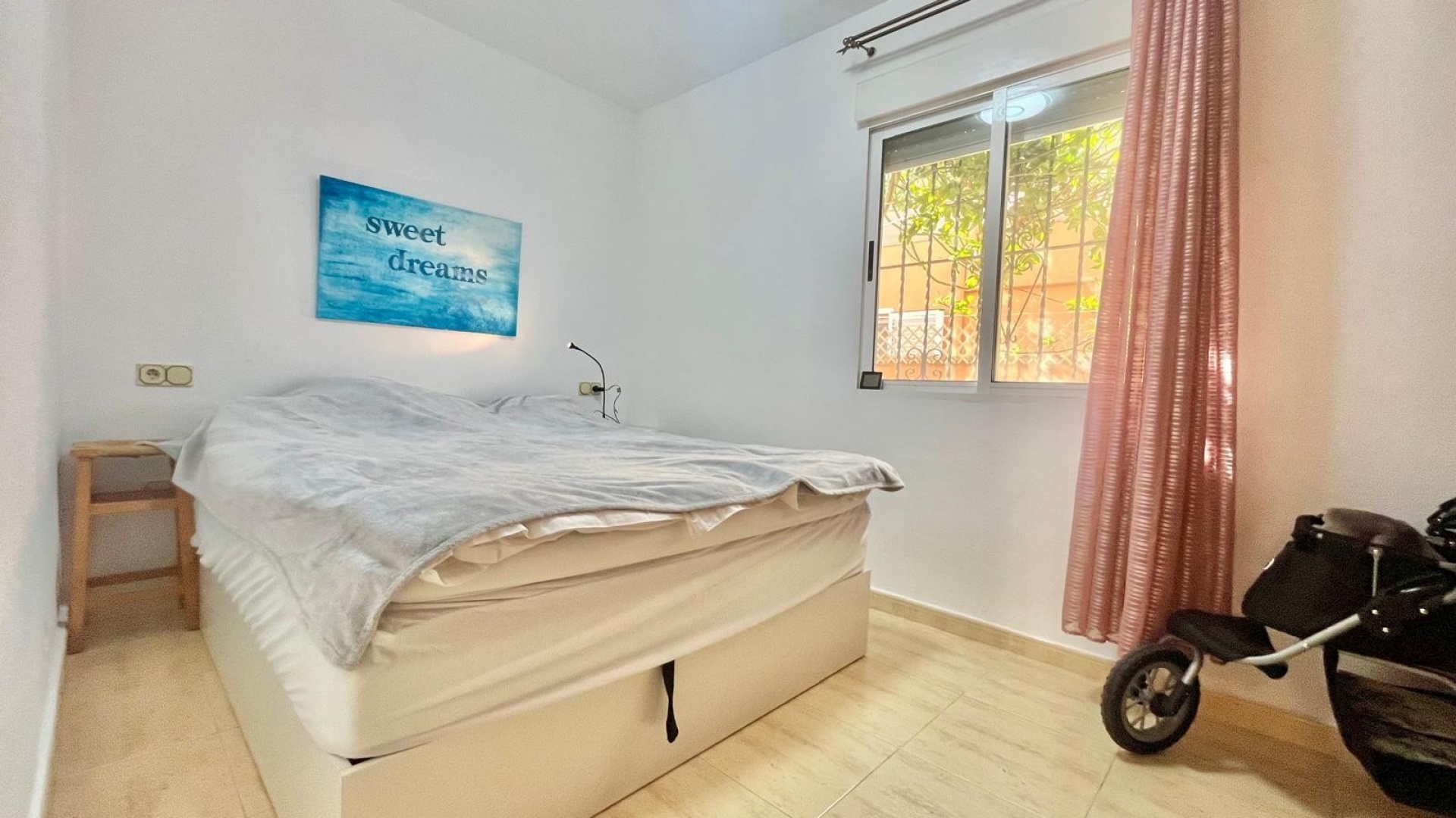 Resale - Villa - Playa Flamenca - las chismosas