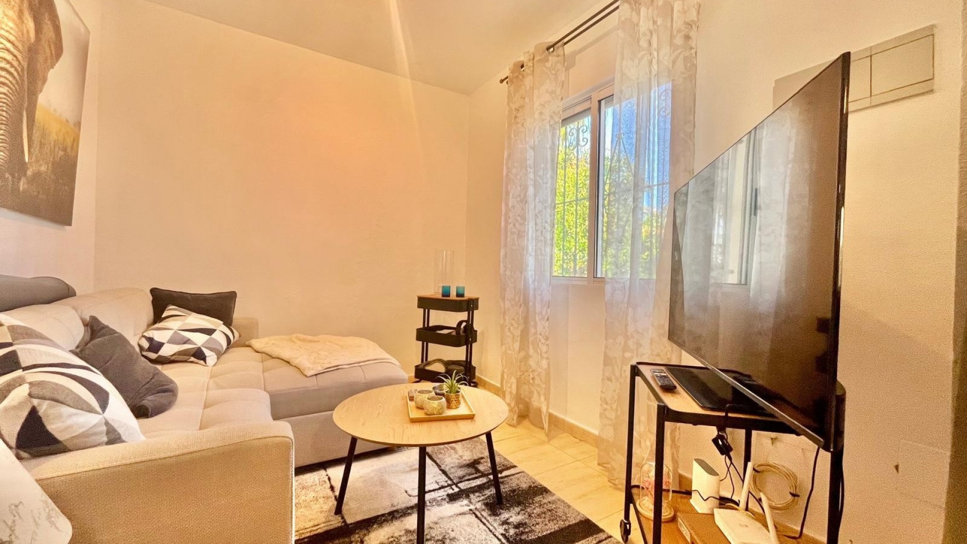 Resale - Villa - Playa Flamenca - las chismosas