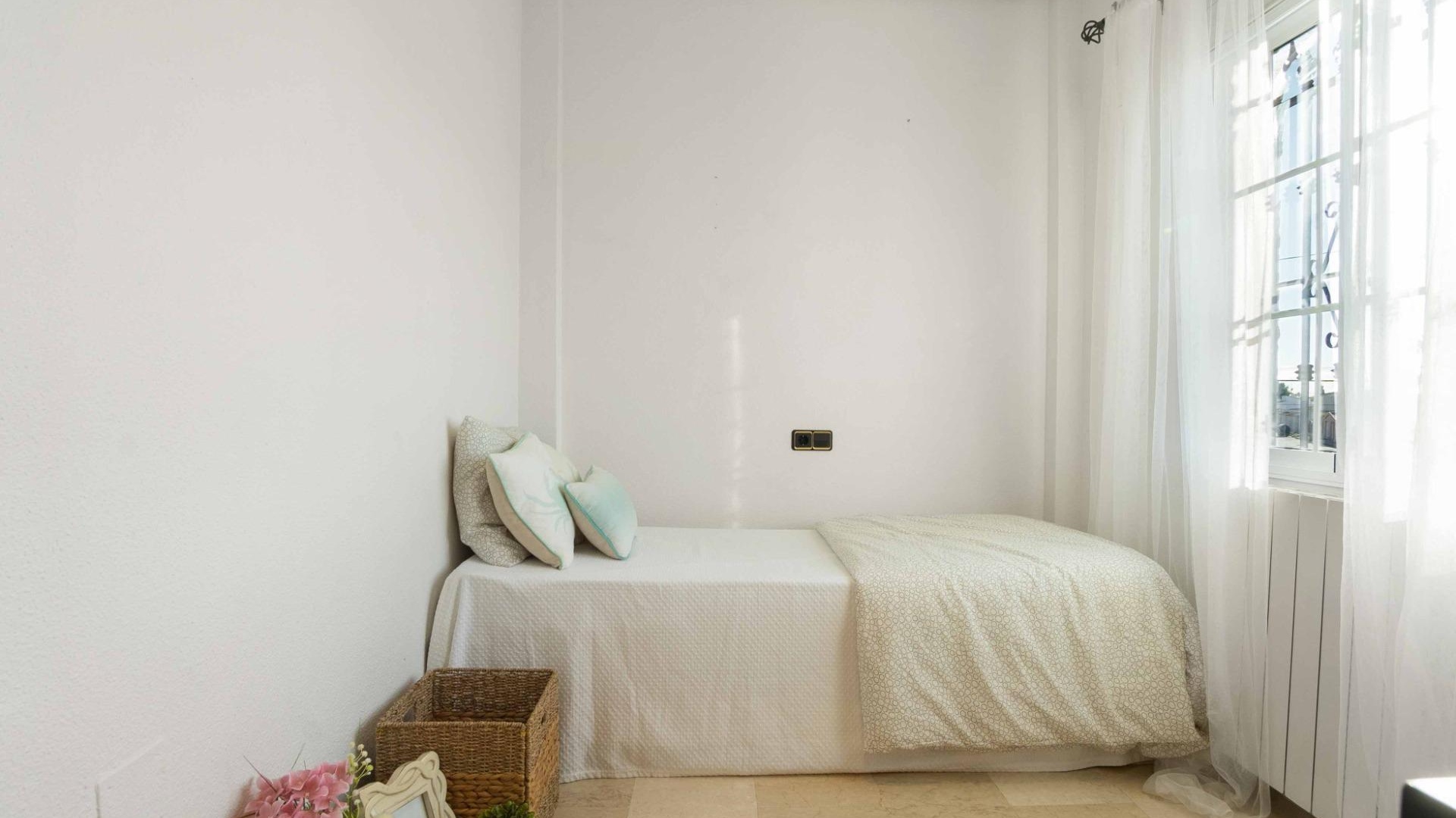 Resale - Villa - Playa Flamenca - las mismosas