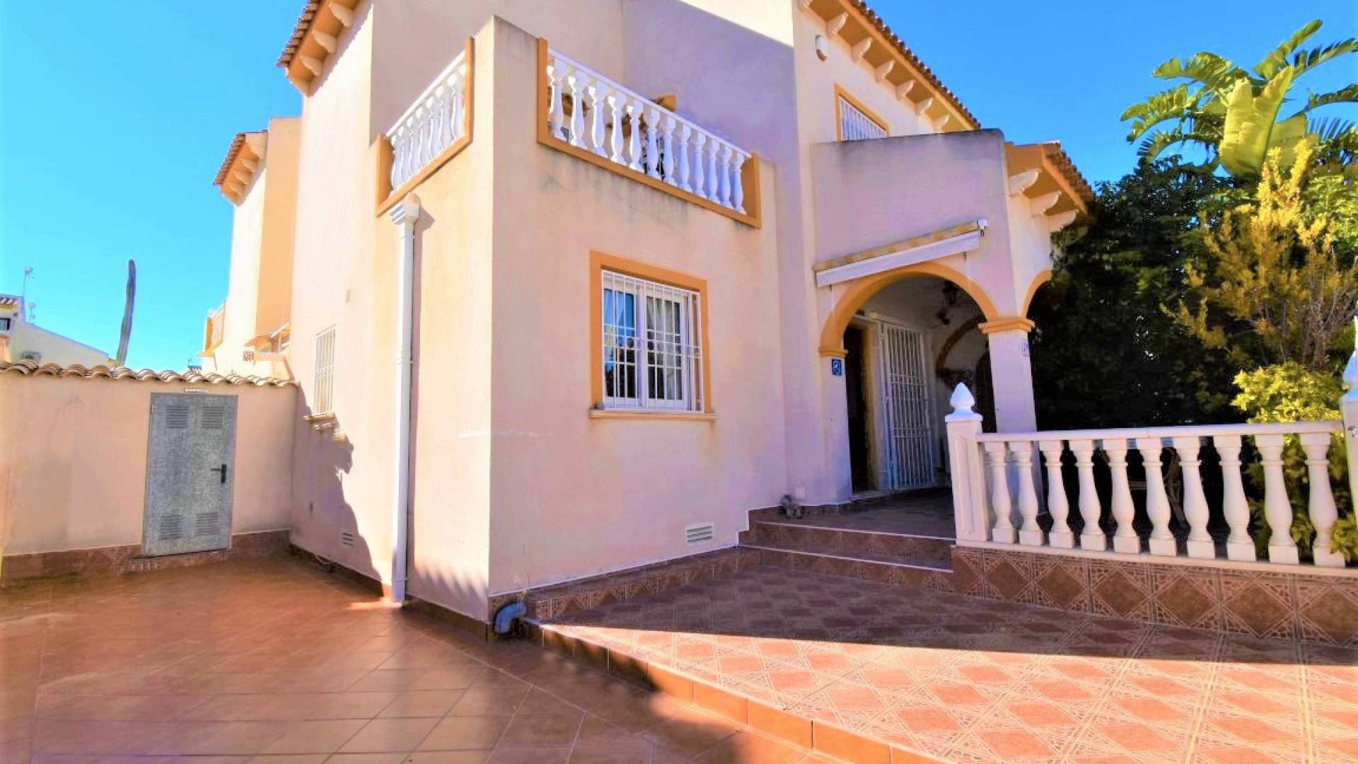 Resale - Villa - Playa Flamenca - perla del mar